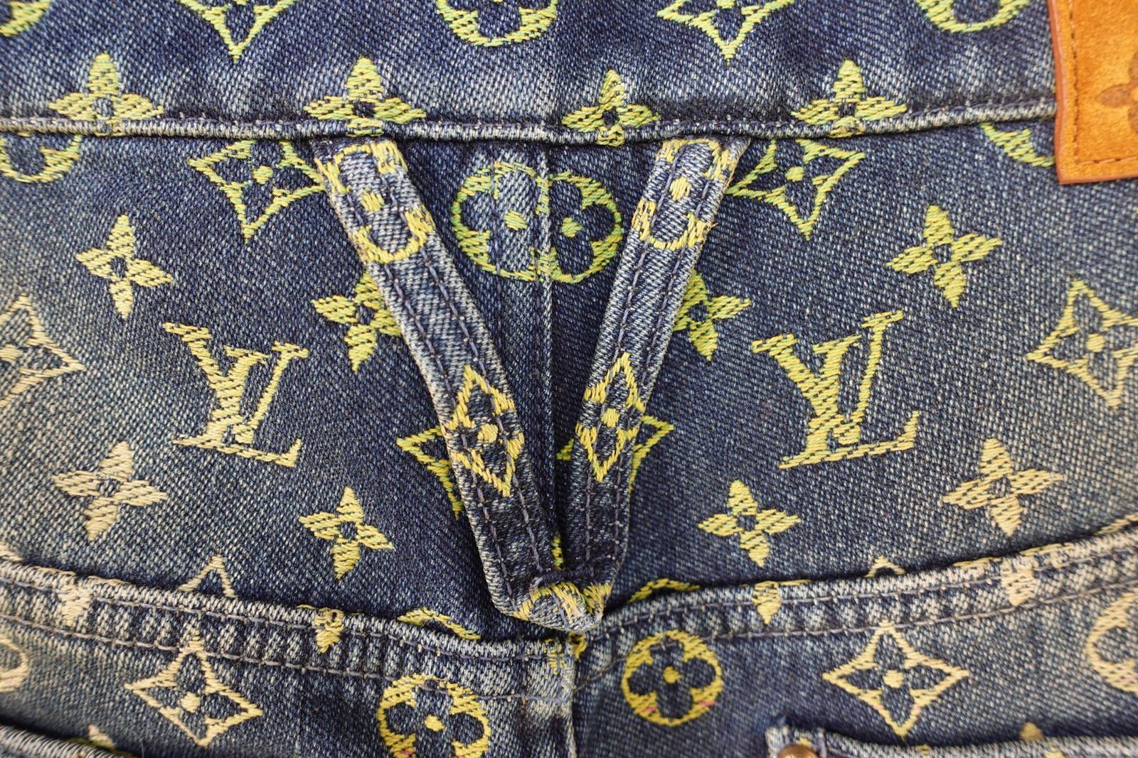Louis Vuitton Louis Vuitton Rainbow Monogram Denim Shorts in Dark Wash Size US 34 / EU 50 - 12 Thumbnail