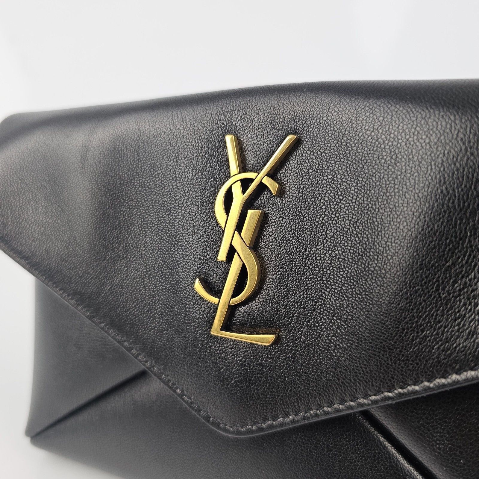 Saint Laurent Paris SAINT LAURENT Cassandre Small Black Leather Envelope Pouch B Size ONE SIZE - 4 Thumbnail