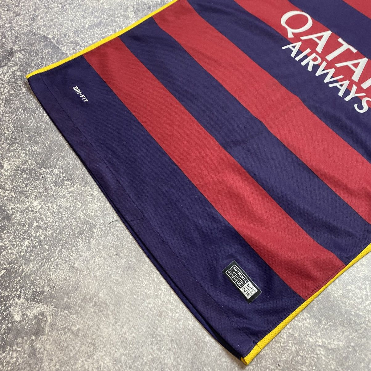 Nike Men’s Nike FC Barcelona 2015 Match Soccer jersey Size US M / EU 48-50 / 2 - 5 Thumbnail