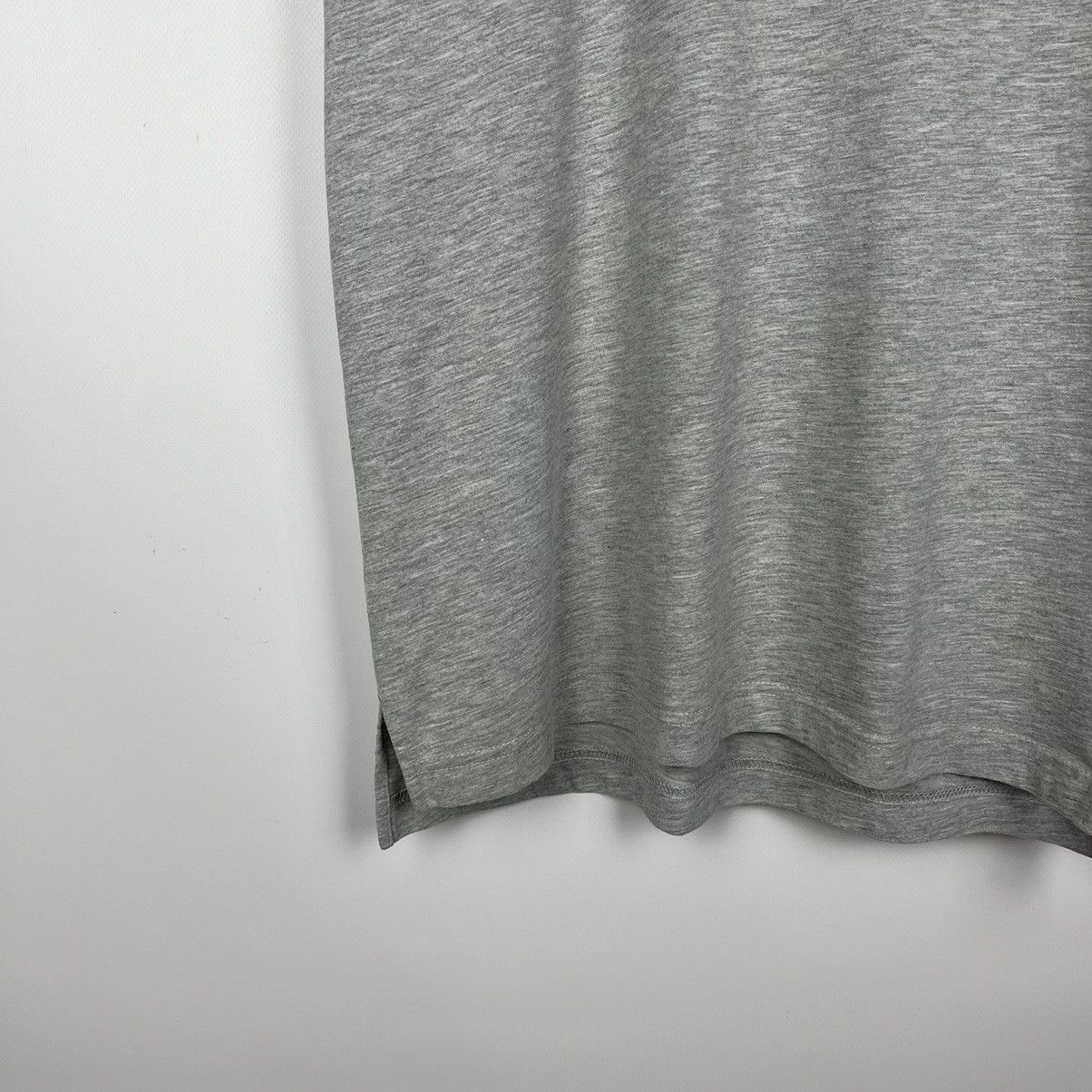 Vivienne Westwood Vivienne Westwood y2k orb logo tee Size US L / EU 52-54 / 3 - 4 Thumbnail