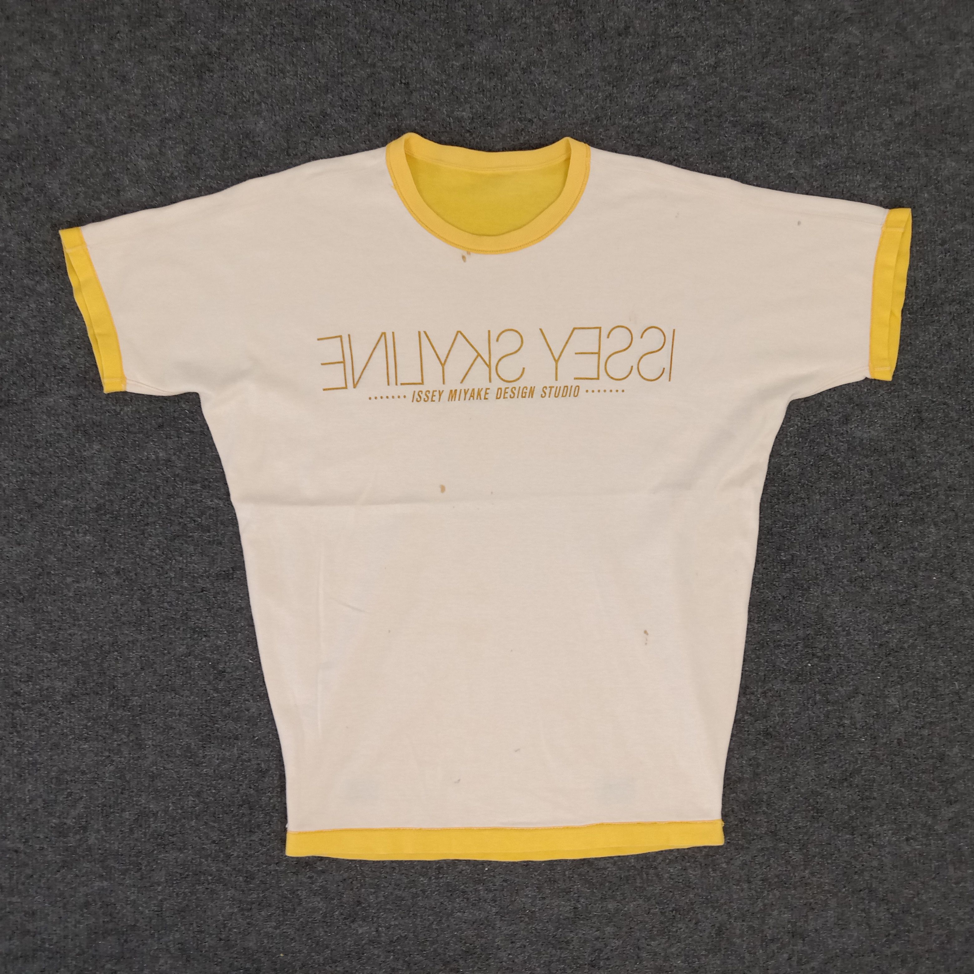 Issey Miyake × Japanese Brand × Vintage Issey Miyake Design Studio Japanese Designer Tshirt Size US L / EU 52-54 / 3 - 1 Thumbnail