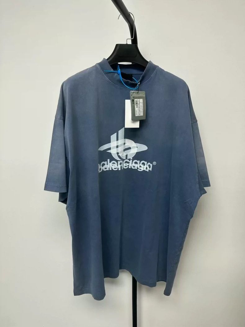 Balenciaga Balenciaga Phantom Overlapping Logo Short Sleeve T-Shirt Size US XL / EU 56 / 4 - 1 Thumbnail