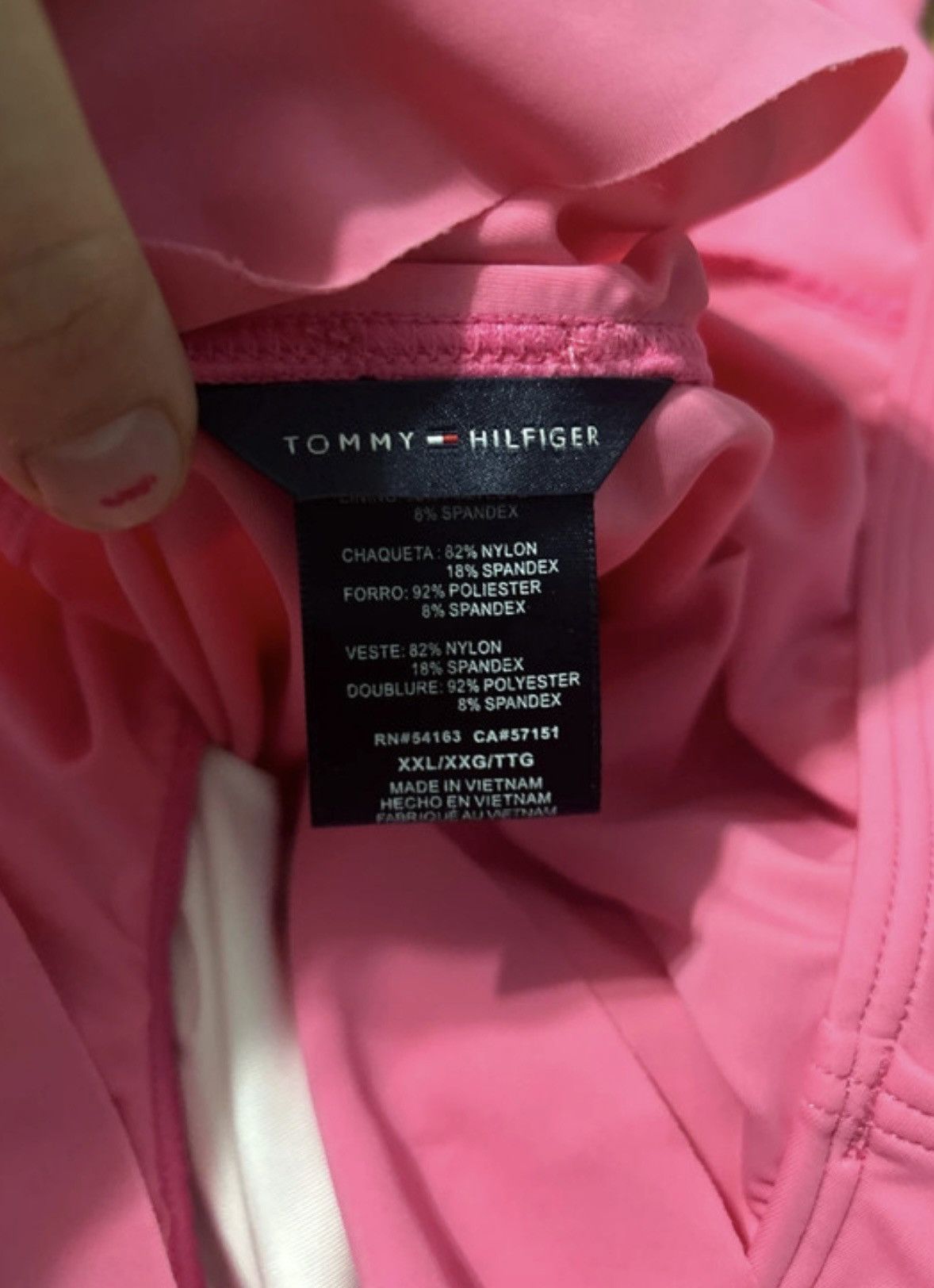 Tommy Hilfiger Pink ruffed bathing suit top Size XXL / US 16-18 / IT 52-54 - 2 Thumbnail