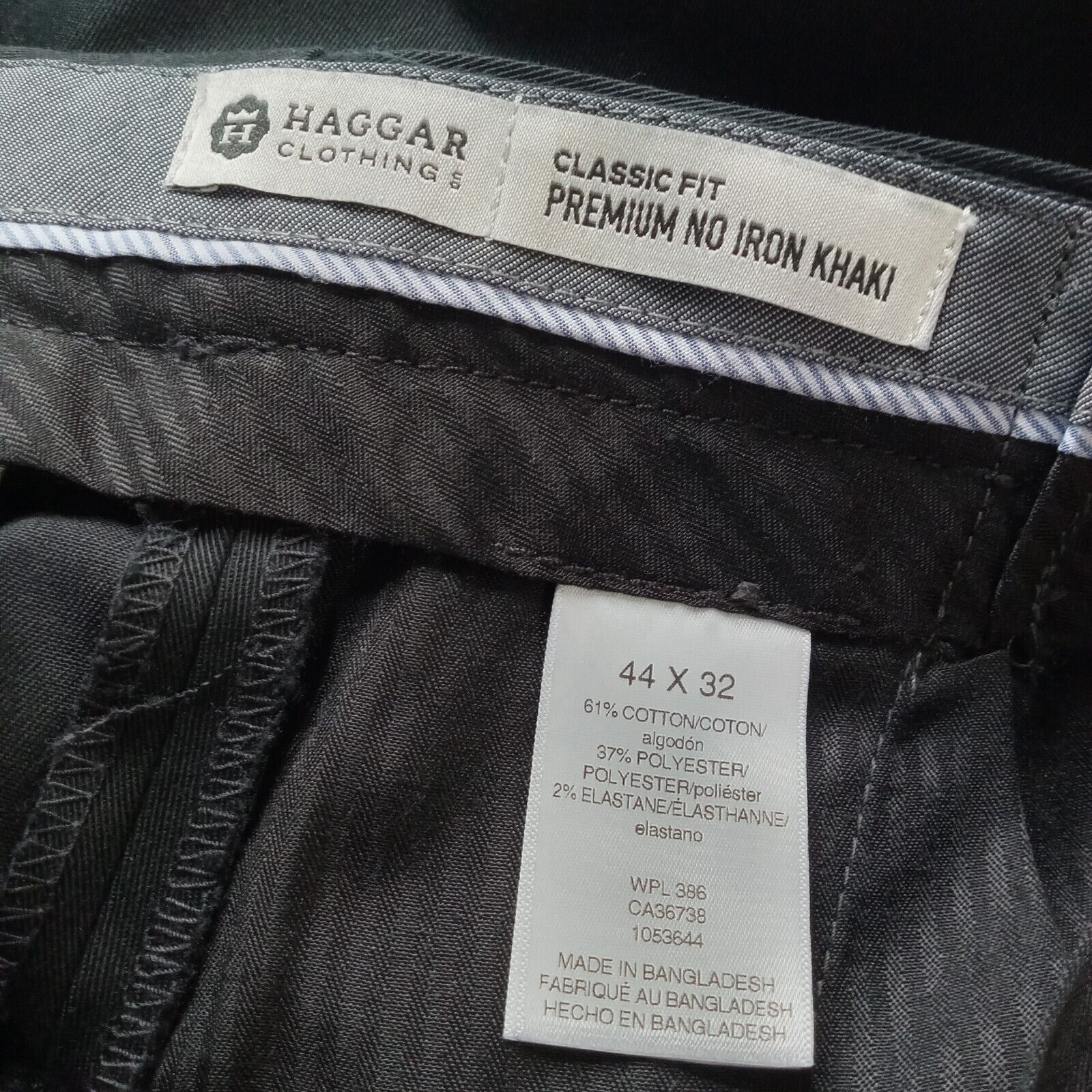 Haggar Haggar Premium No Iron Khakis Men's 44x32 Black Classic Fit Size US 44 / EU 60 - 4 Thumbnail