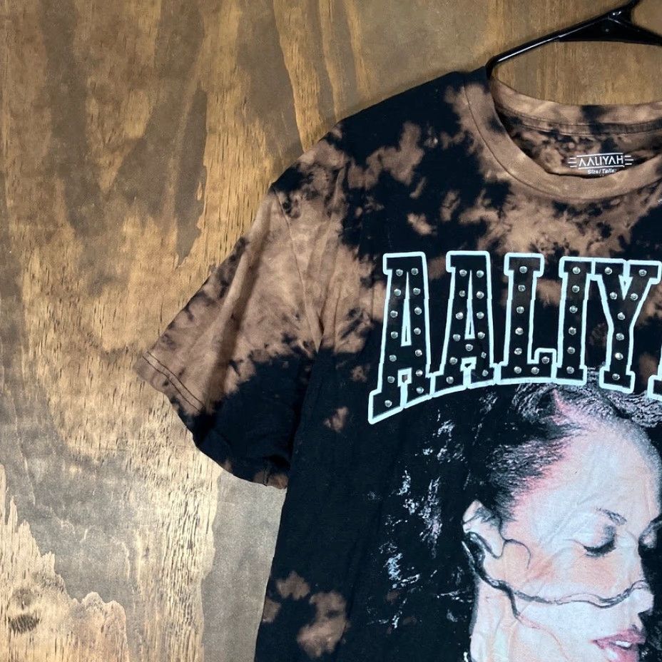 Vintage Aaliyah Womens Shirt Black Bleached Graphic Print Short Sleeve Cotton Blend M Shirt Womens Black Graphic Print Short Sleeve Cotton Blend M Size M / US 6-8 / IT 42-44 - 4 Thumbnail