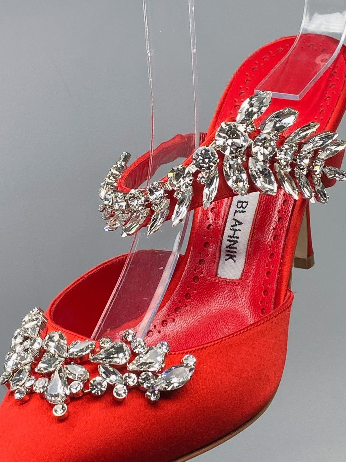 Manolo Blahnik Manolo Blahnik Lurum 90MM Embellished Satin Mules size 36 Size US 6 / IT 36 - 9 Thumbnail