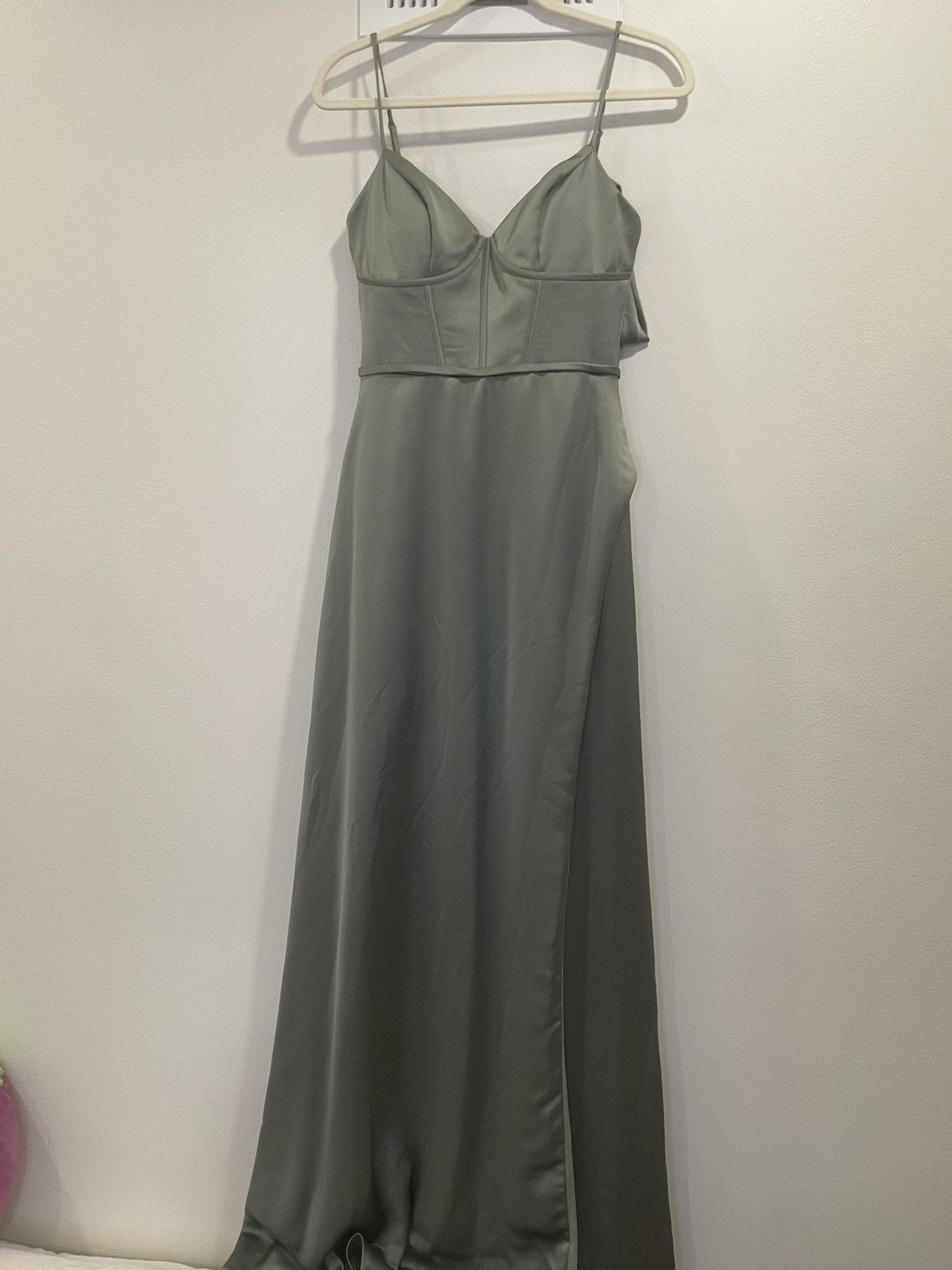 Other Moss bridesmaid dress size 4 Size M / US 6-8 / IT 42-44 - 2 Thumbnail