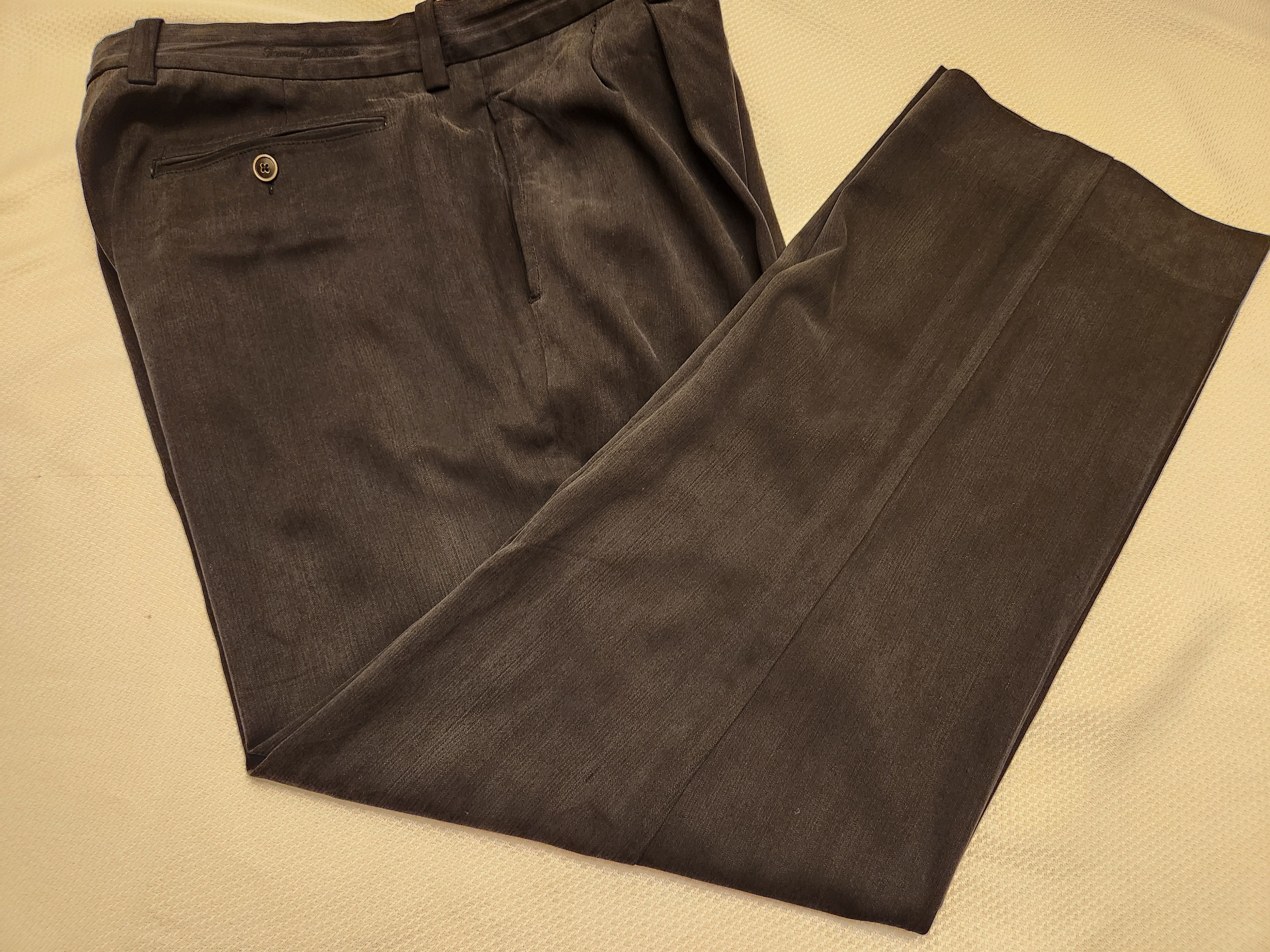 Tommy Bahama Silk/Rayon Navy Blue Pleated Front Pants Size US 35 - 1 Thumbnail