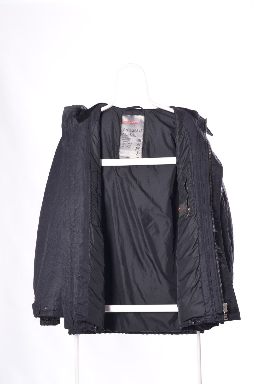 Prada Prada Nylon Parka jacket size 50 Red Tab Size US M / EU 48-50 / 2 - 4 Thumbnail