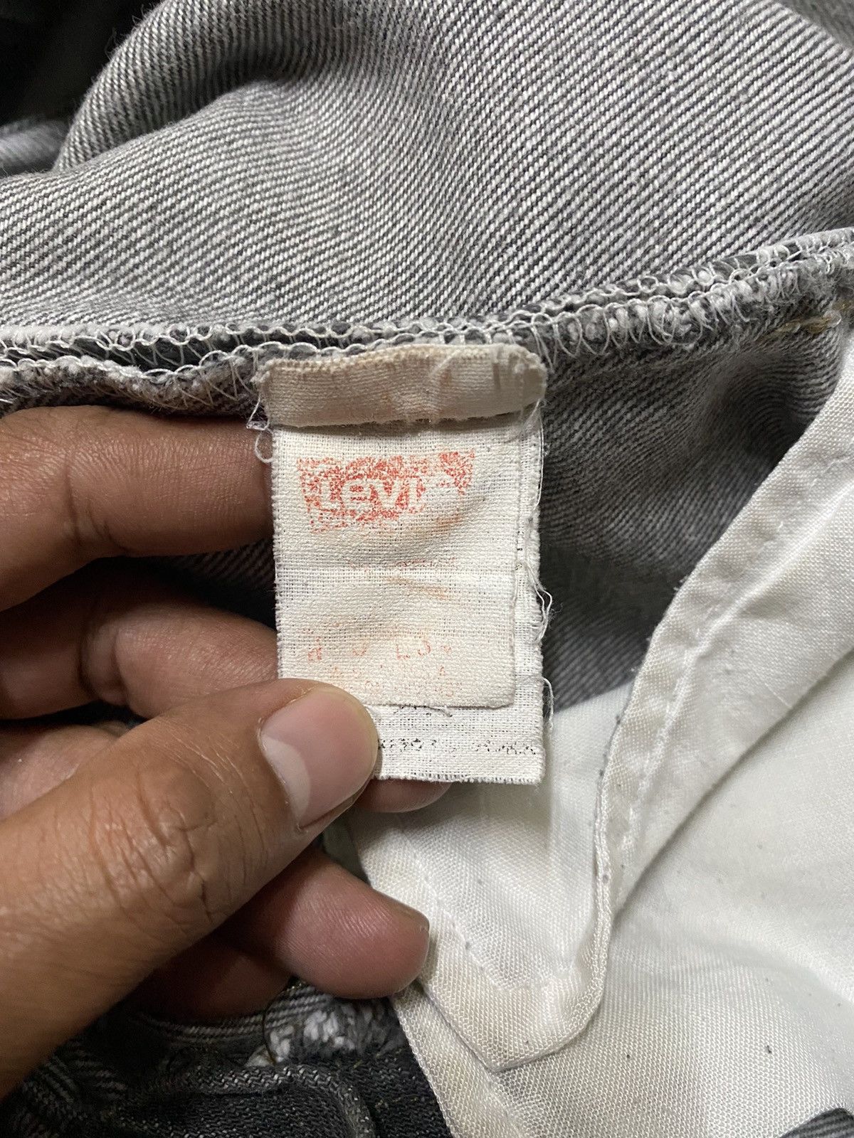 Levi's × Vintage Vintage Levi’s 501 Grey Fade Black Size US 30 / EU 46 - 11 Thumbnail