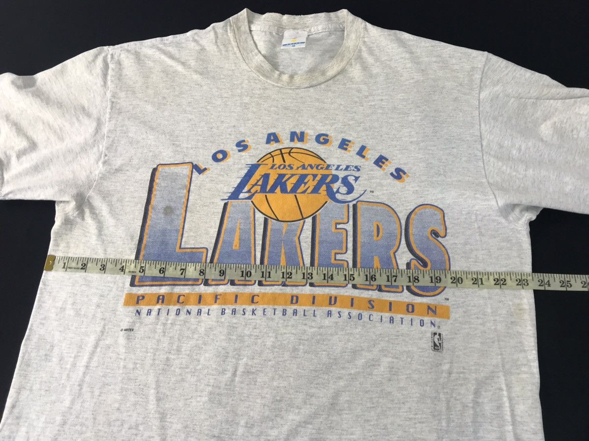 NBA 80s 90s NBA Los Angeles Lakers USA Tee Size US XL / EU 56 / 4 - 11 Thumbnail