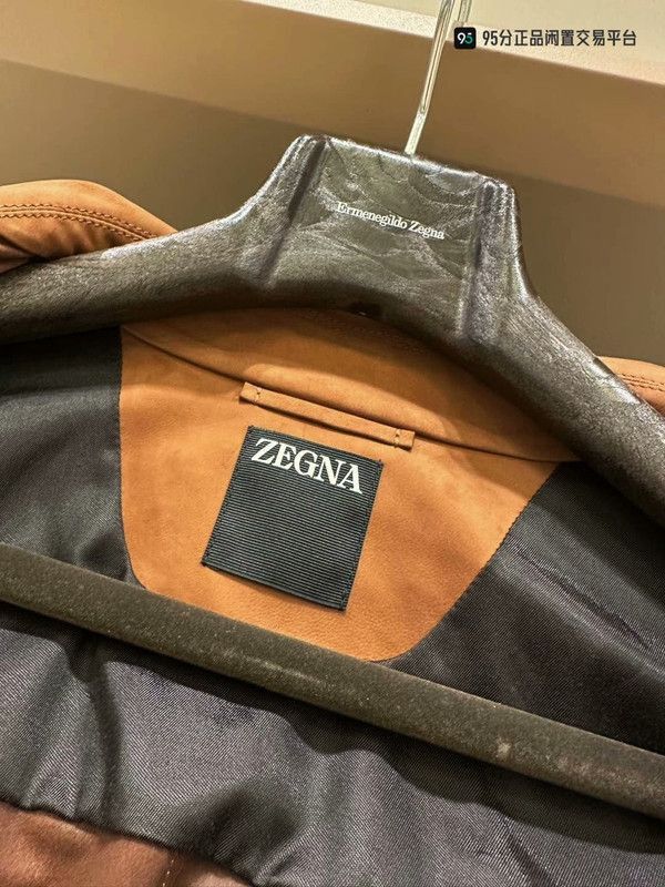 Ermenegildo Zegna Zegna Brown Suede Lapel Leather Jacket. Size US M / EU 48-50 / 2 - 4 Thumbnail