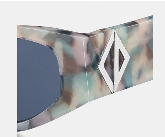 Dior o1w1db11124 Size: OS / Rectangular Sunglasses in Multicolor Size ONE SIZE - 4 Thumbnail