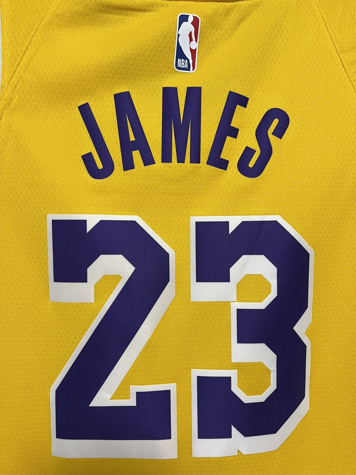 Nike Nike LeBron James Los Angeles Lakers Icon Edition Jersey Size US L / EU 52-54 / 3 - 7 Thumbnail