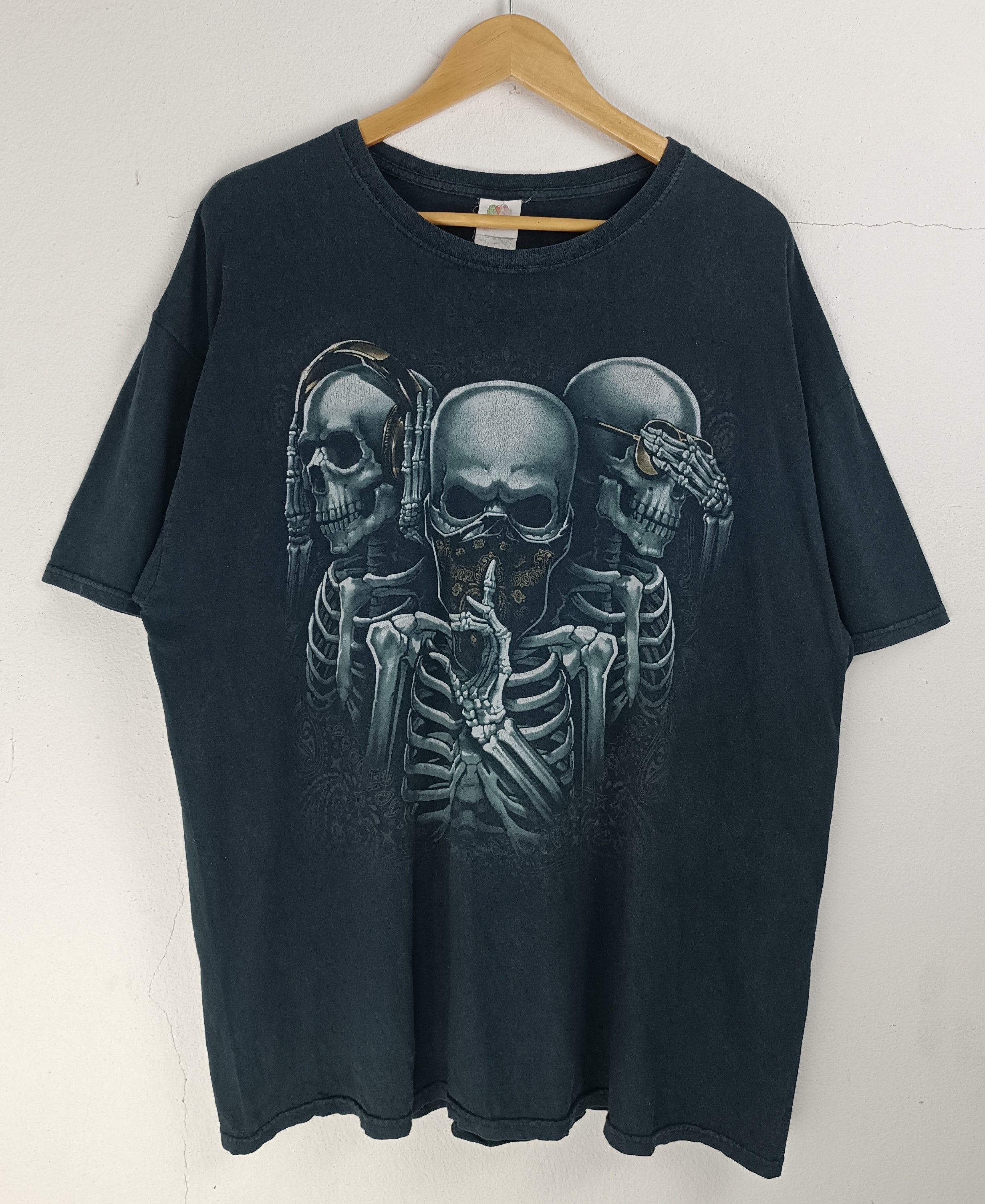 Vintage VINTAGE Y2K SEE NO EVIL SPEAK NO EVIL SKULL TEE VERY RARE Size US XL / EU 56 / 4 - 3 Thumbnail