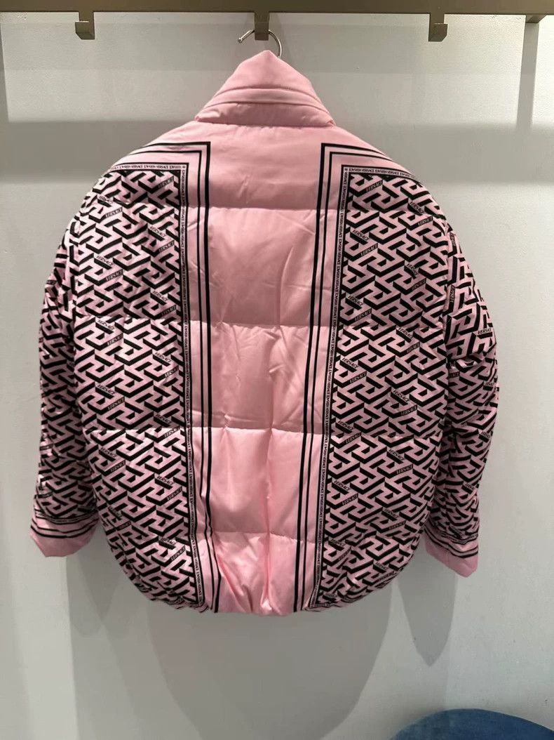 Versace Versace White goose down jacket Size M / US 6-8 / IT 42-44 - 9 Thumbnail
