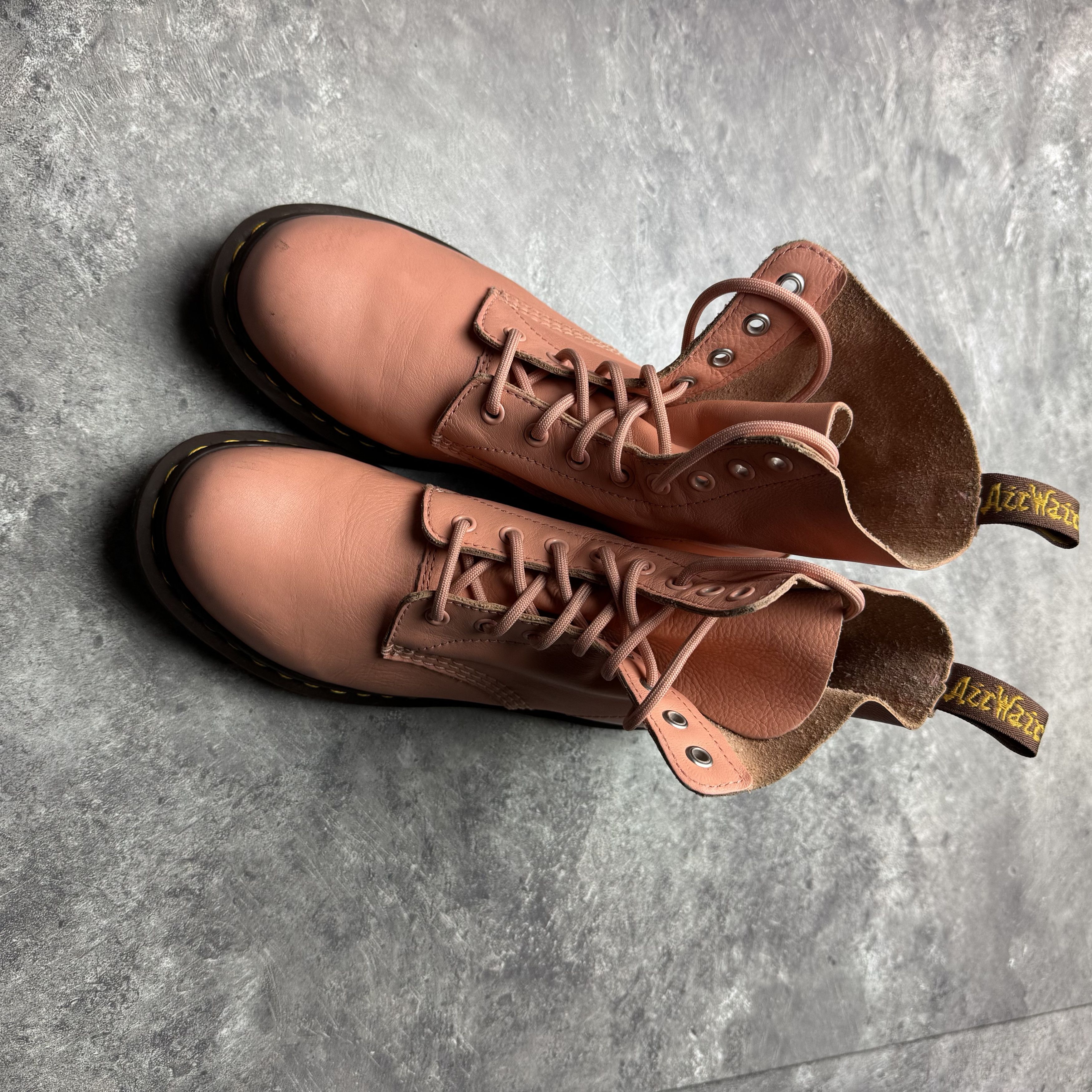 Dr. Martens Dr. Martens 1460. us 9 41 Size US 9 / IT 39 - 2 Thumbnail