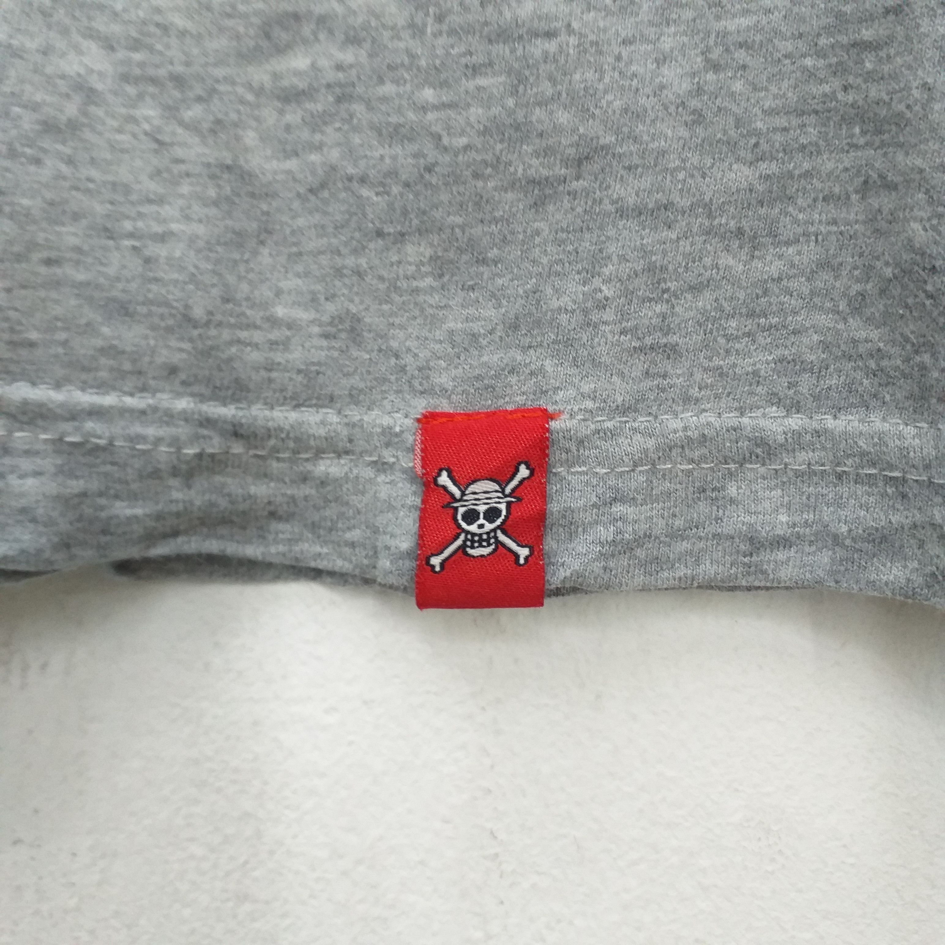 Anime Vintage One Piece Farewell Large Tee -E016 Size US L / EU 52-54 / 3 - 5 Thumbnail