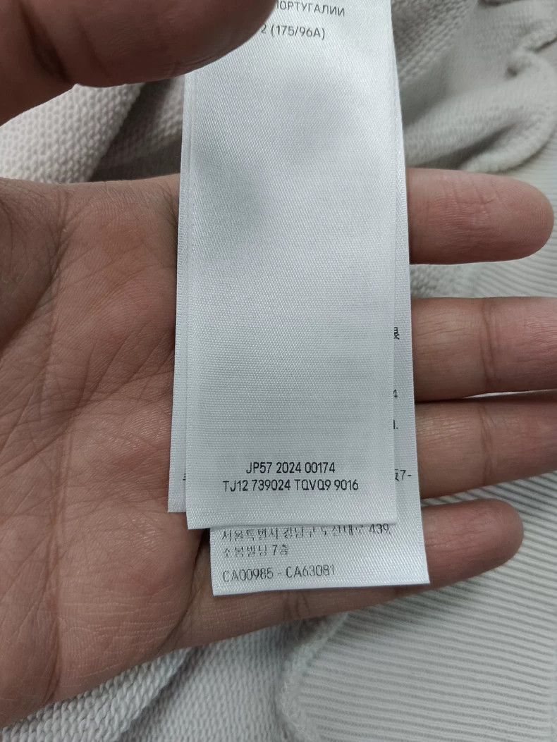 Balenciaga Balenciaga Destroy the wind tape and stick the letter logo Size US XS / EU 42 / 0 - 4 Thumbnail