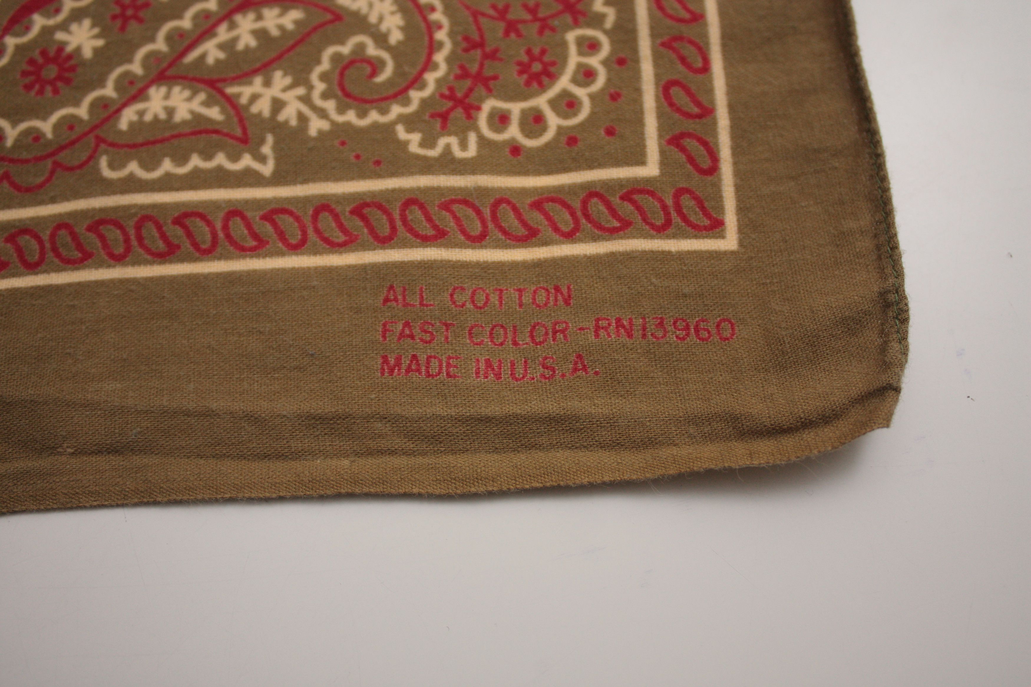Vintage Paislee Made in USA Handkerchief / Neckerchief RN13960 Size ONE SIZE - 4 Thumbnail