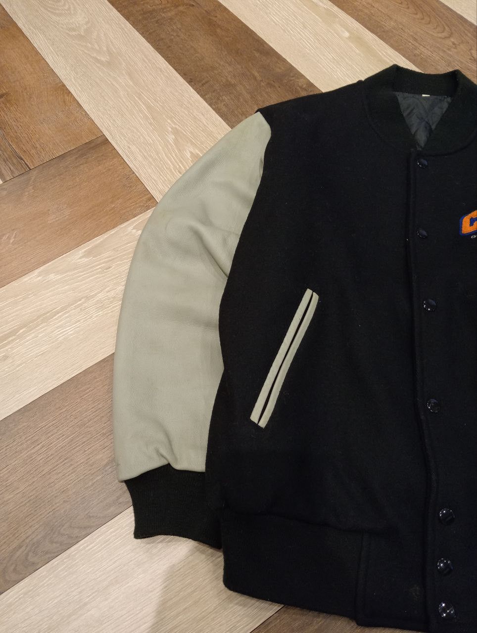 Japanese Brand DETECTIVE CONAN 14TH LIMITED STADIUM JACKET Size US L / EU 52-54 / 3 - 5 Thumbnail