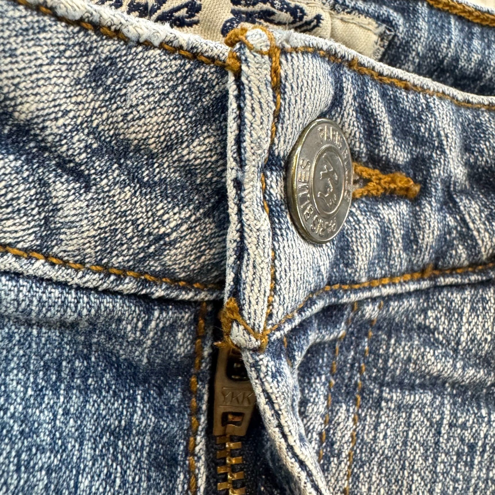 Vintage VINTAGE Paris Blues Denim Mini Skirt Bluse 00 0 23 24 Low Rise Medium Wash Blue Womens Size 24" / US 00 / IT 34 - 3 Thumbnail