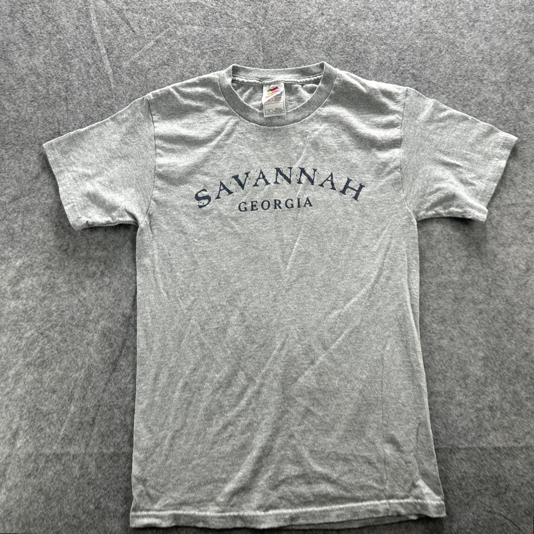 Fruit Of The Loom VINTAGE Fruit of the Loom Savannah Georgia Shirt Mens S Gray Graphic 90s Travel Souvenir Crew Neck Short Sleeve Size US S / EU 44-46 / 1 - 2 Thumbnail