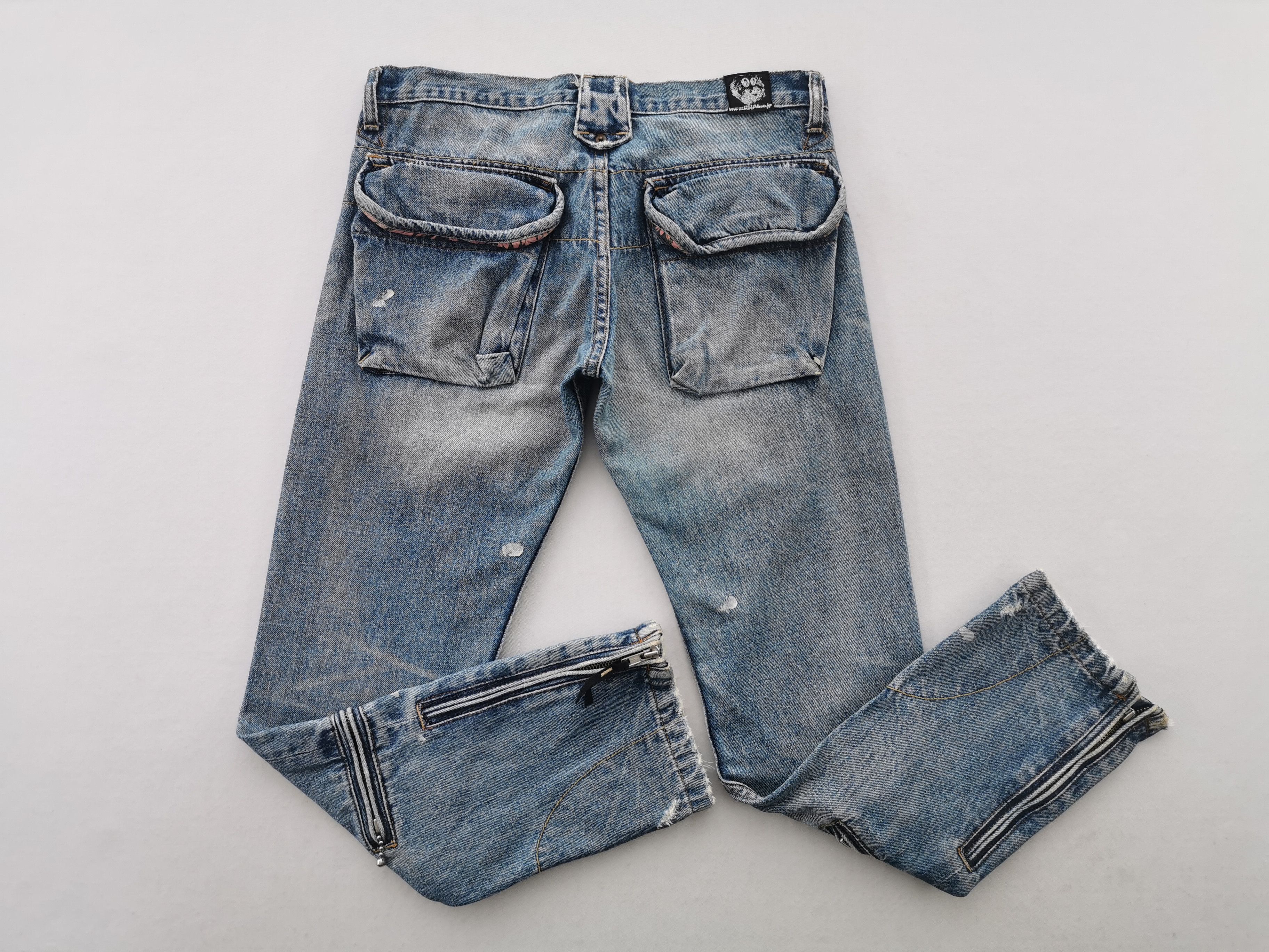 Japanese Brand Distressed Vintage RNA Bondage Denim Jeans Size M Waist 33 Size US 32 / EU 48 - 1 Thumbnail