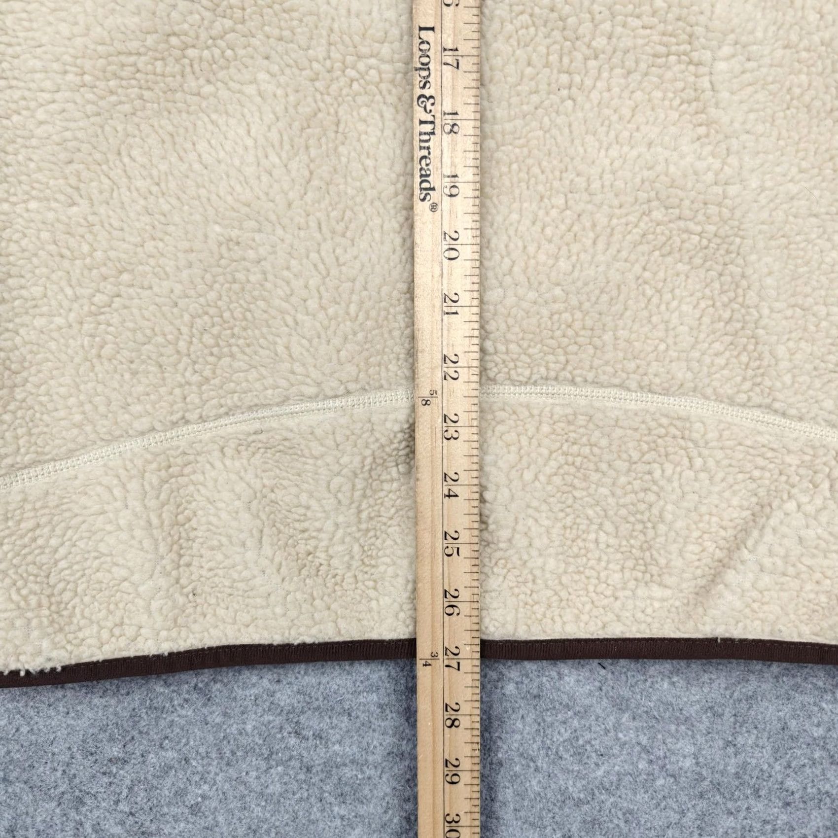 Patagonia VINTAGE Patagonia Vest Mens Large White Retro-X Fleece Full Zip Pockets Outdoor Lined Size US L / EU 52-54 / 3 - 7 Thumbnail