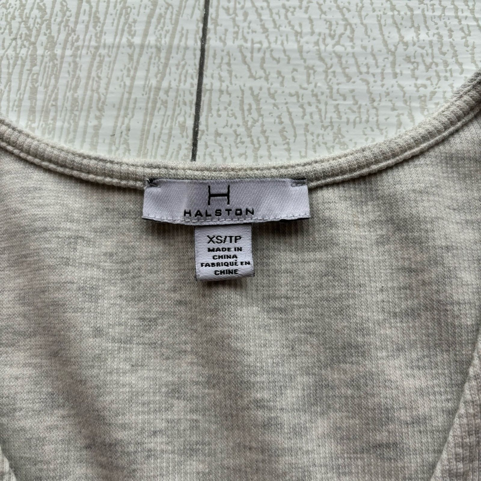 Other H Halston Marbled Gray V Neck Ribbed Shirt XS Stretch Top Size XS / US 0-2 / IT 36-38 - 4 Thumbnail