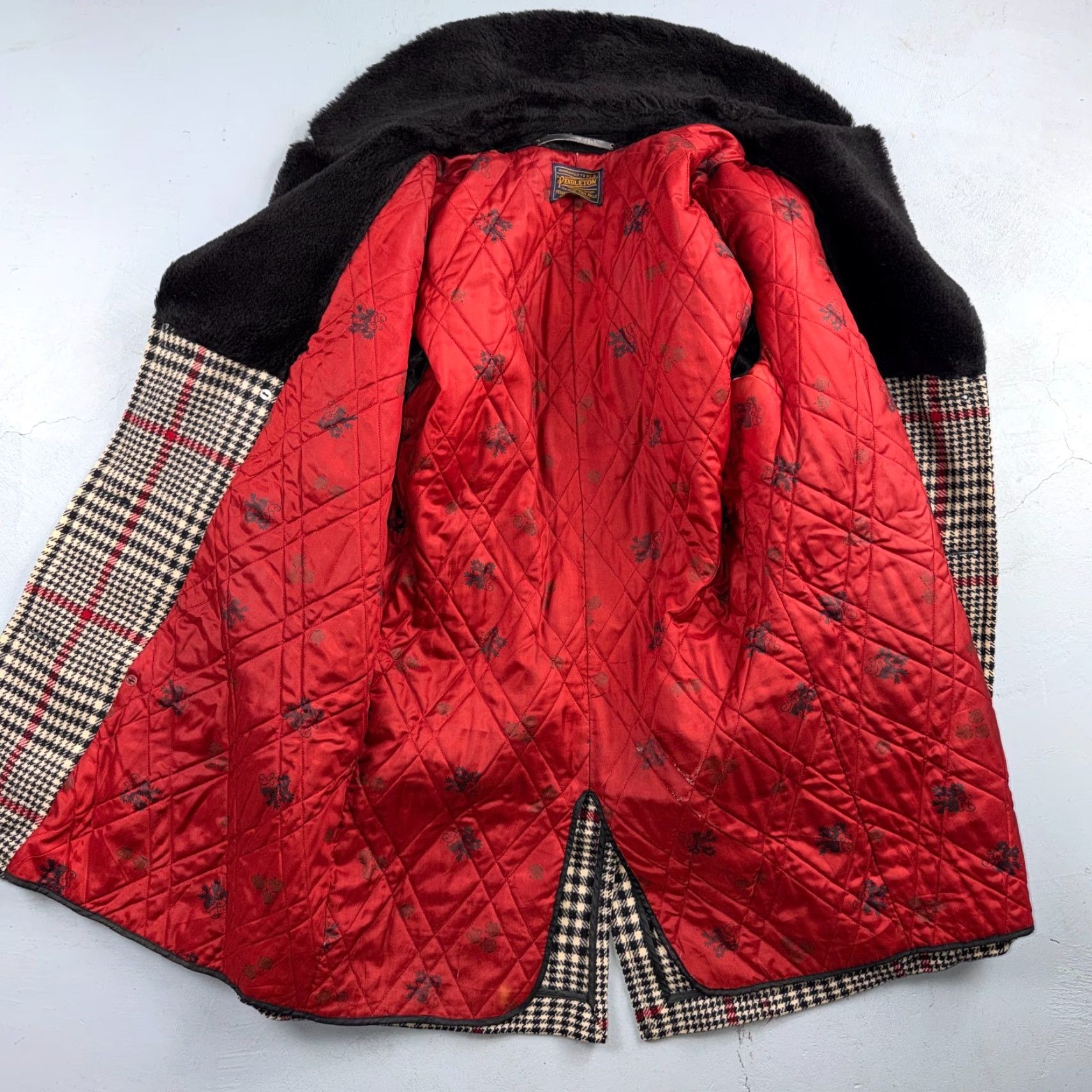 Pendleton VINTAGE Pendleton Jacket Wool Plaid Chore Coat Black Brown USA Double Breast 60s 1960s Men Size L Vintage Mens Outer Shell Pockets Size US L / EU 52-54 / 3 - 2 Thumbnail