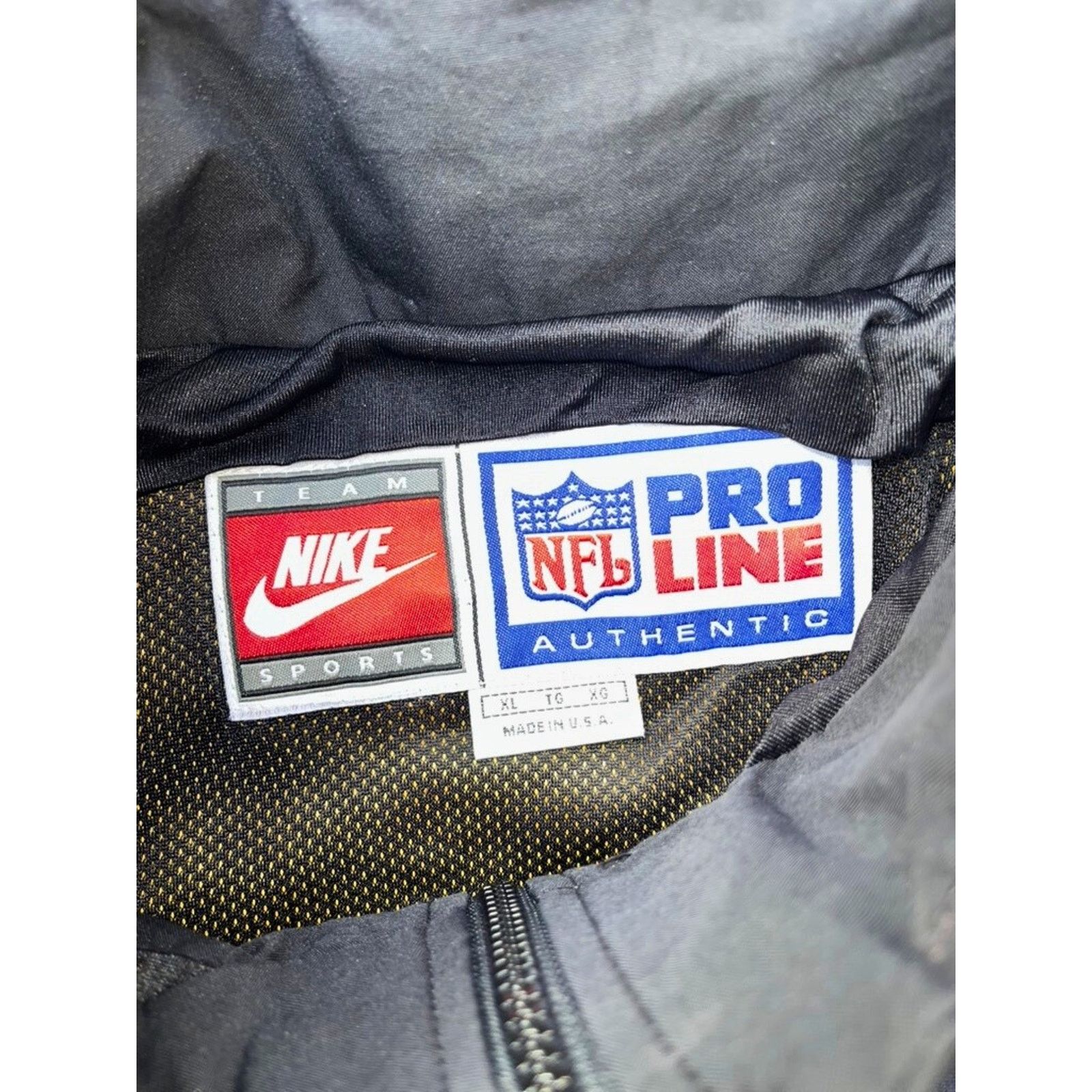 Nike Carolina Panthers Nike Pro Line Jacket XL USA Team Issue Size US XL / EU 56 / 4 - 5 Thumbnail