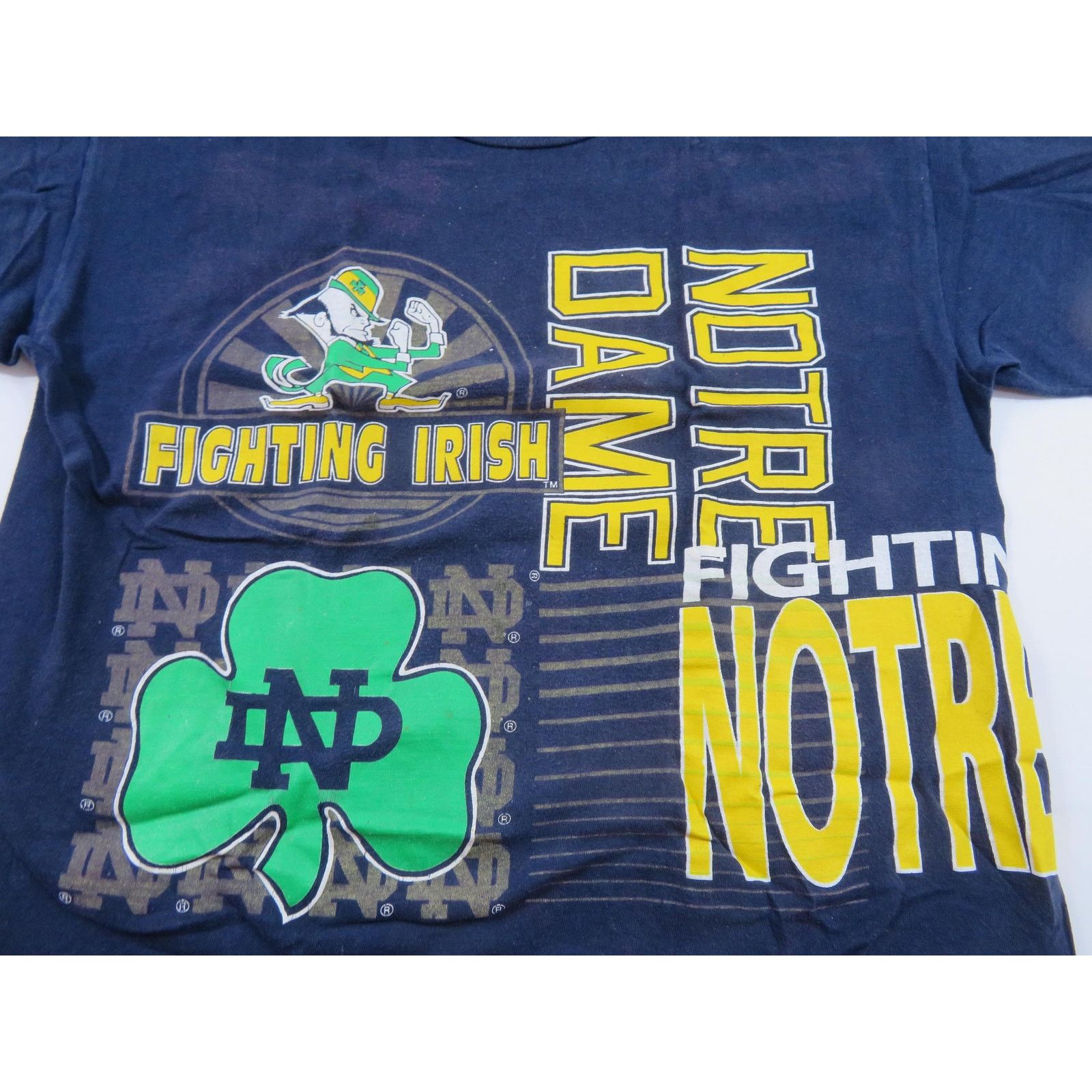 Other Fighting Irish of Notre Dame T-Shirt Double-Sided Sz L 1990s Size US L / EU 52-54 / 3 - 4 Thumbnail
