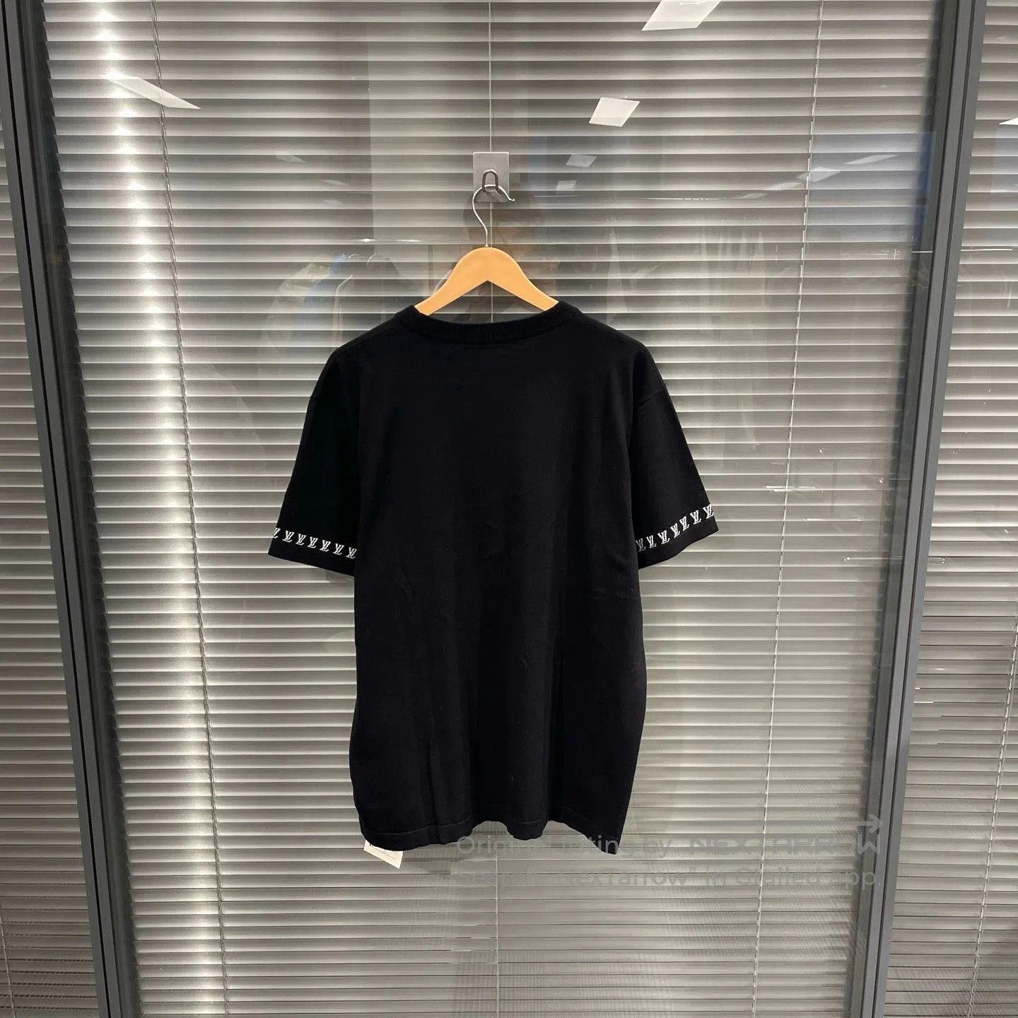 Louis Vuitton Black Short Sleeve Graphic T-Shirt. Size US M / EU 48-50 / 2 - 2 Thumbnail