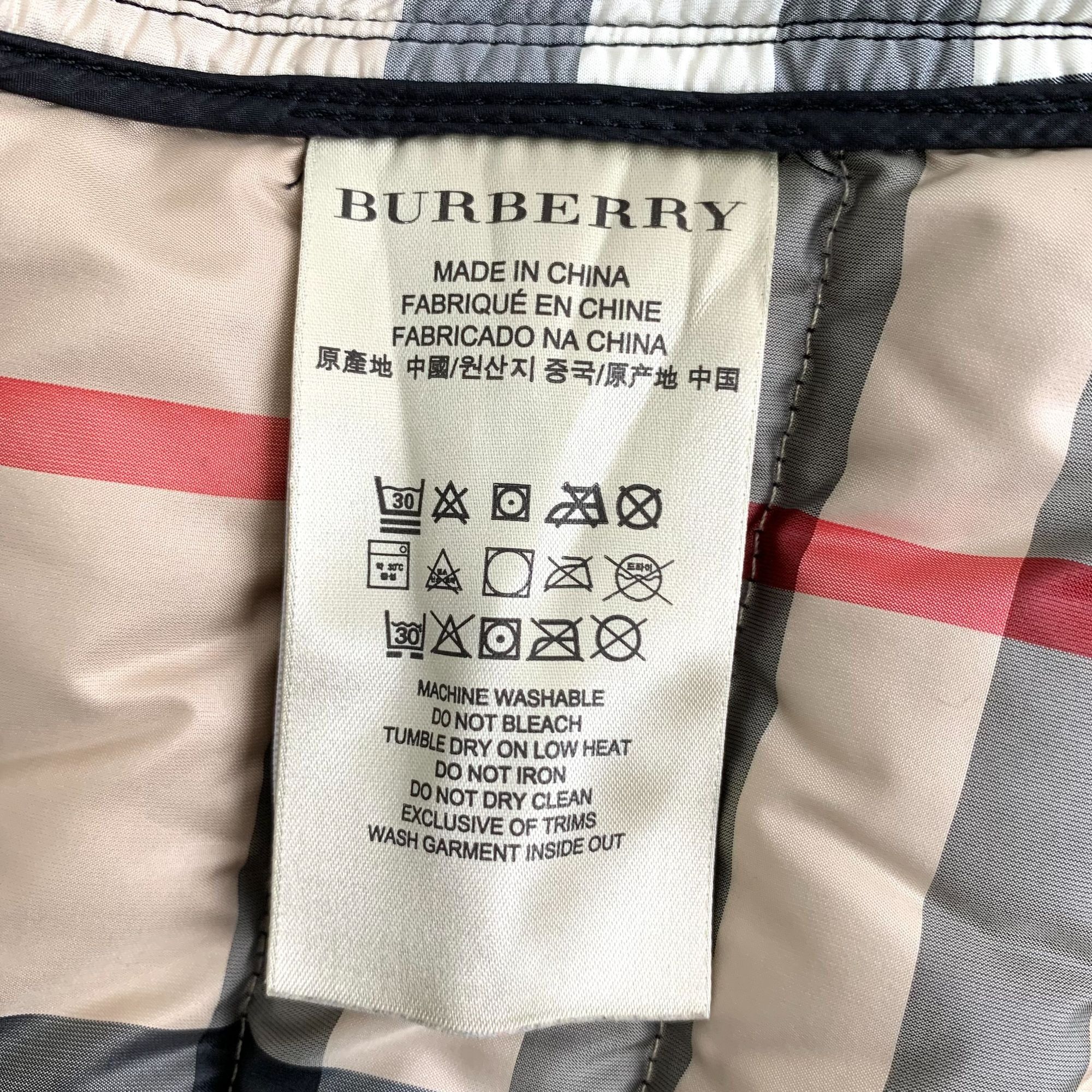 Burberry Title[Burberry] Brit Black Detachable Down Hooded Coat 36 XS Size US XS / EU 42 / 0 - 2 Thumbnail