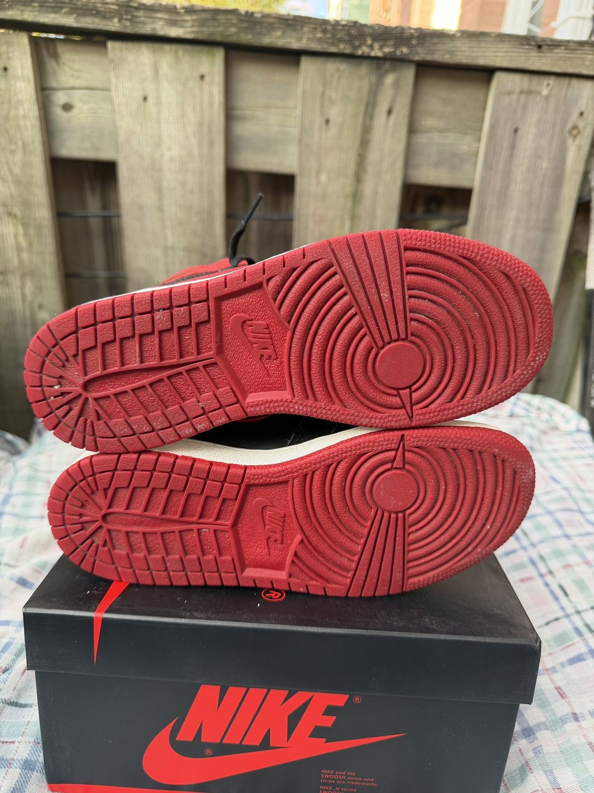 Jordan Brand Jordan 1 Retro High Banned Bred 2016 Size US 5 / IT 35 - 6 Thumbnail