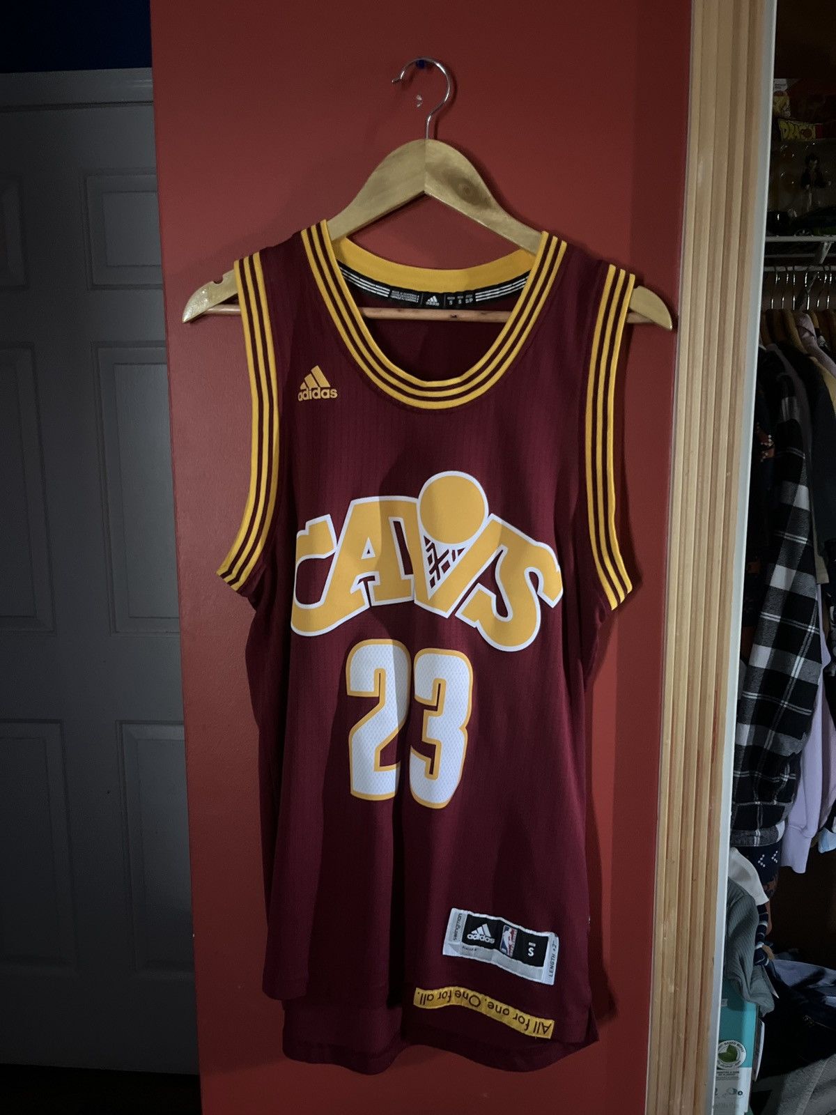 Adidas × NBA × Vintage Adidas Lebron James Throwback Cavs Swingman Jersey Size US S / EU 44-46 / 1 - 1 Thumbnail