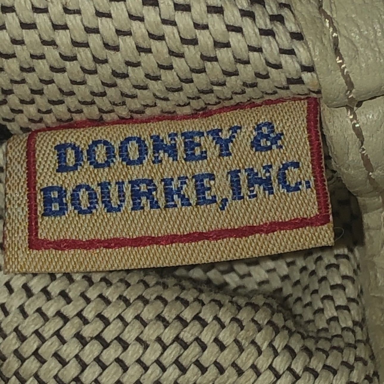 Dooney & Bourke Vintage Dooney & Bourke cream double handle signature bag Size ONE SIZE - 9 Thumbnail