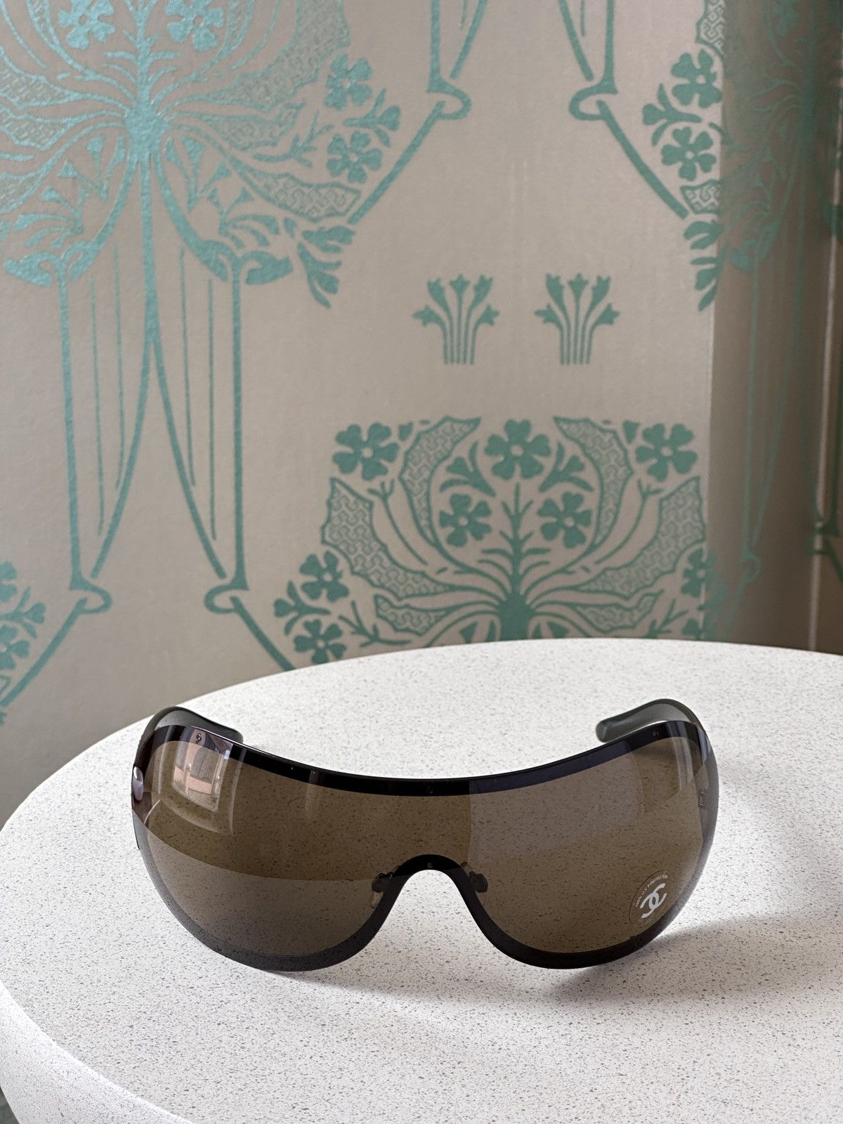 Chanel CHANEL Shield Mask Rhinestones CC Logo Sunglasses 4148-B Y2K Size ONE SIZE - 3 Thumbnail