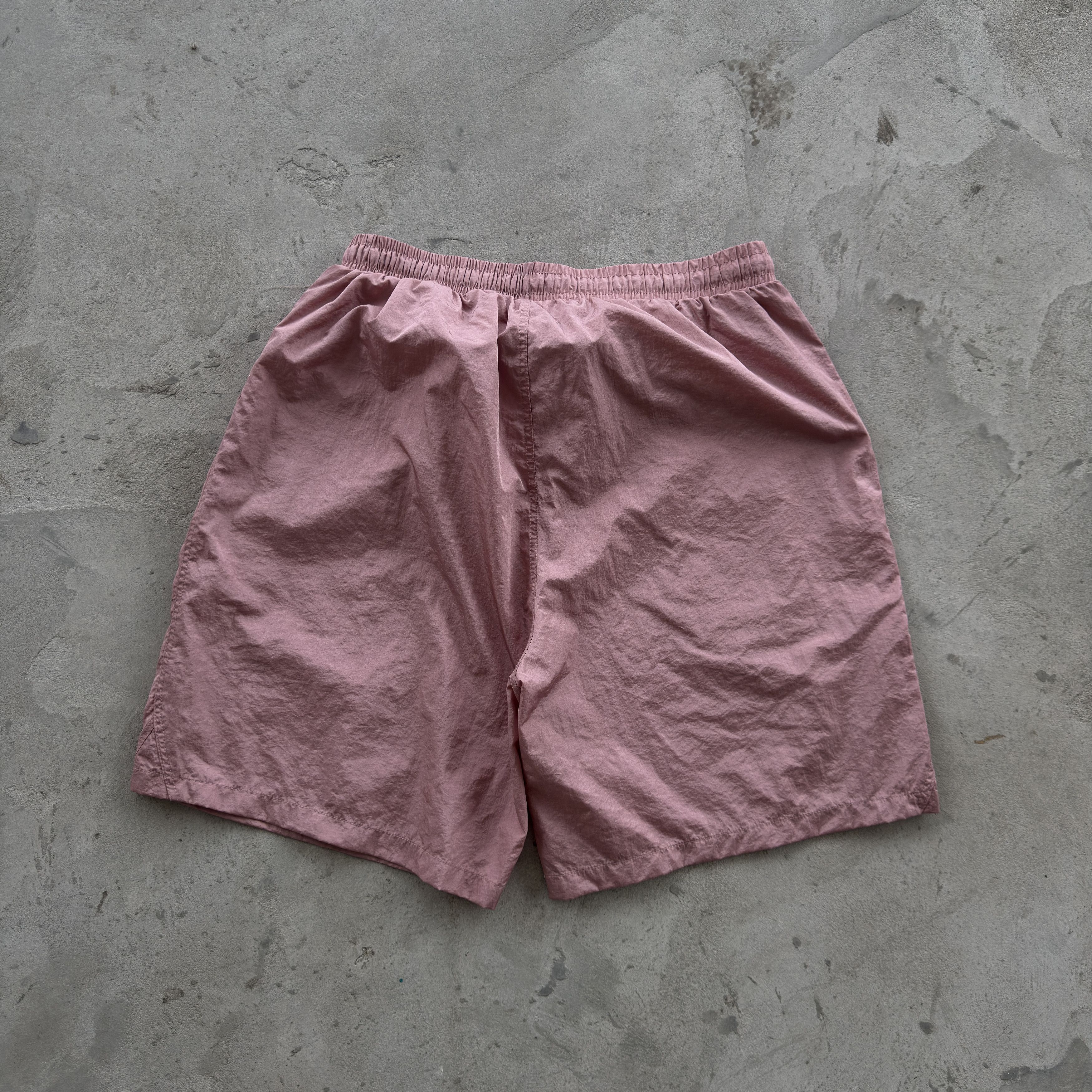 Vintage Unbranded Pink Nylon Drawstring Shorts Men Casual Running Size US 34 / EU 50 - 2 Thumbnail