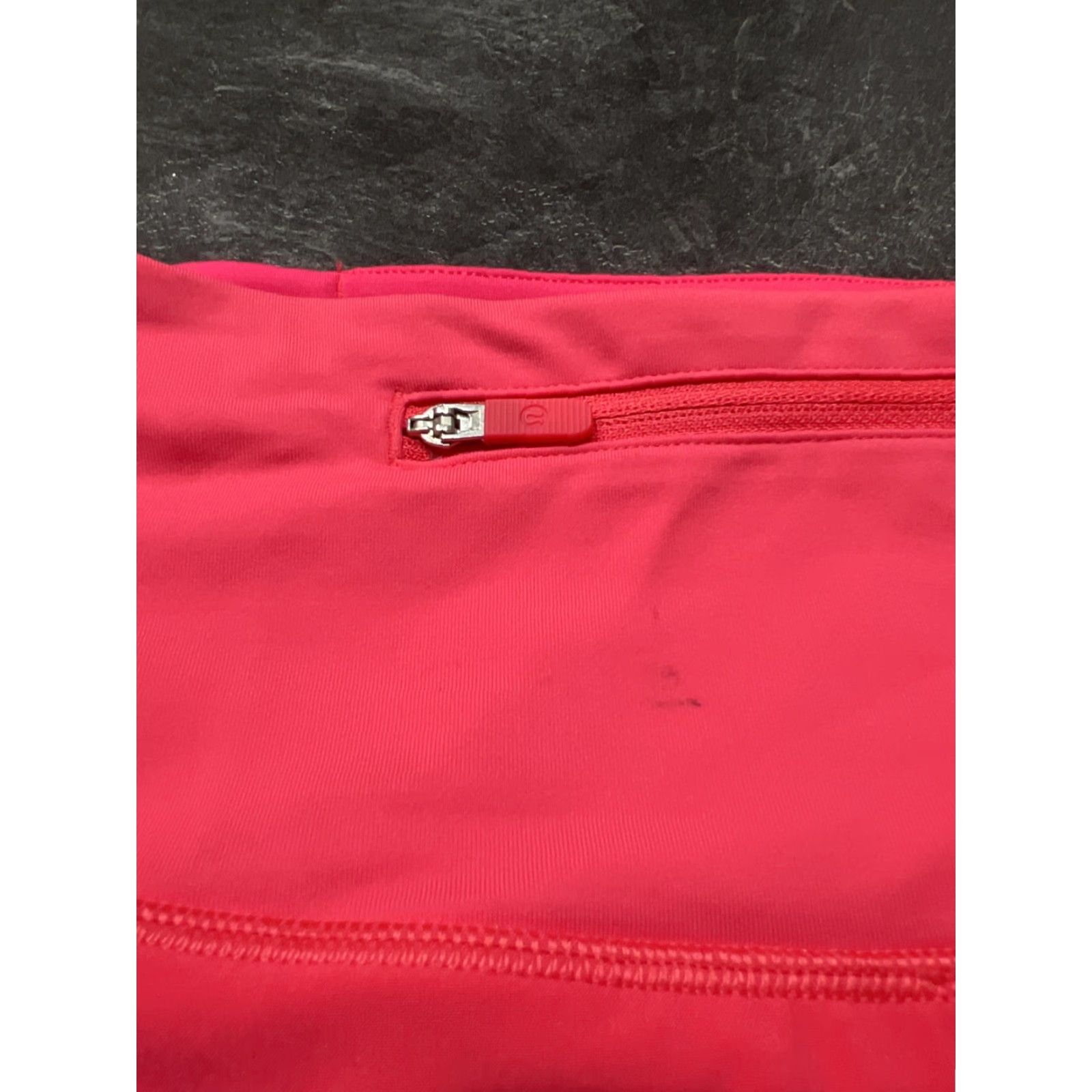 Lululemon Lululemon Speed Short 2.5" Boom Juice Size 6 Women Pink Athletic Elastic Waist Regular Inseam 2.5 in Stains Size 28" / US 6 / IT 42 - 4 Thumbnail