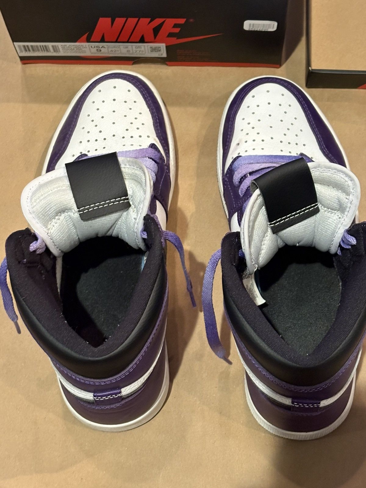 Jordan Brand Air Jordan 1 Retro High OG Court Purple Size US 9 / EU 42 - 7 Thumbnail