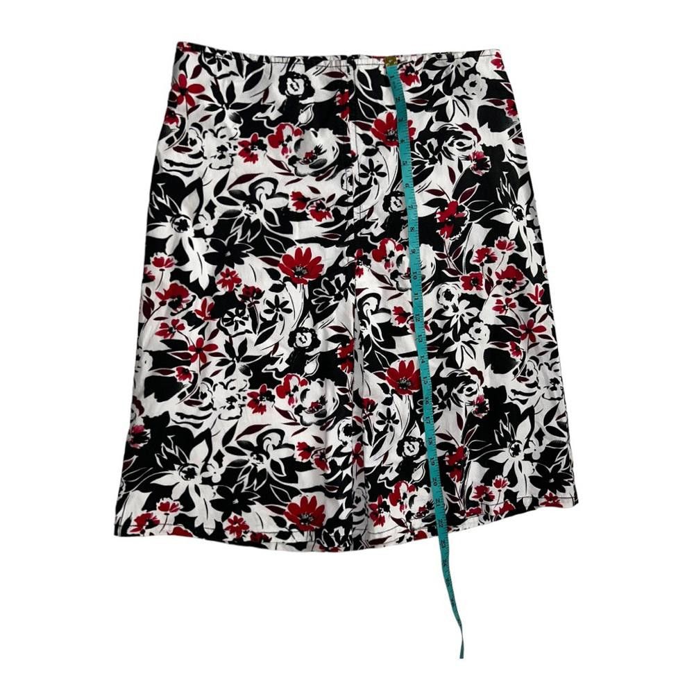 Designer Red & Black Floral Knee Length A Line Skirt Small Size 28" / US 6 / IT 42 - 3 Thumbnail