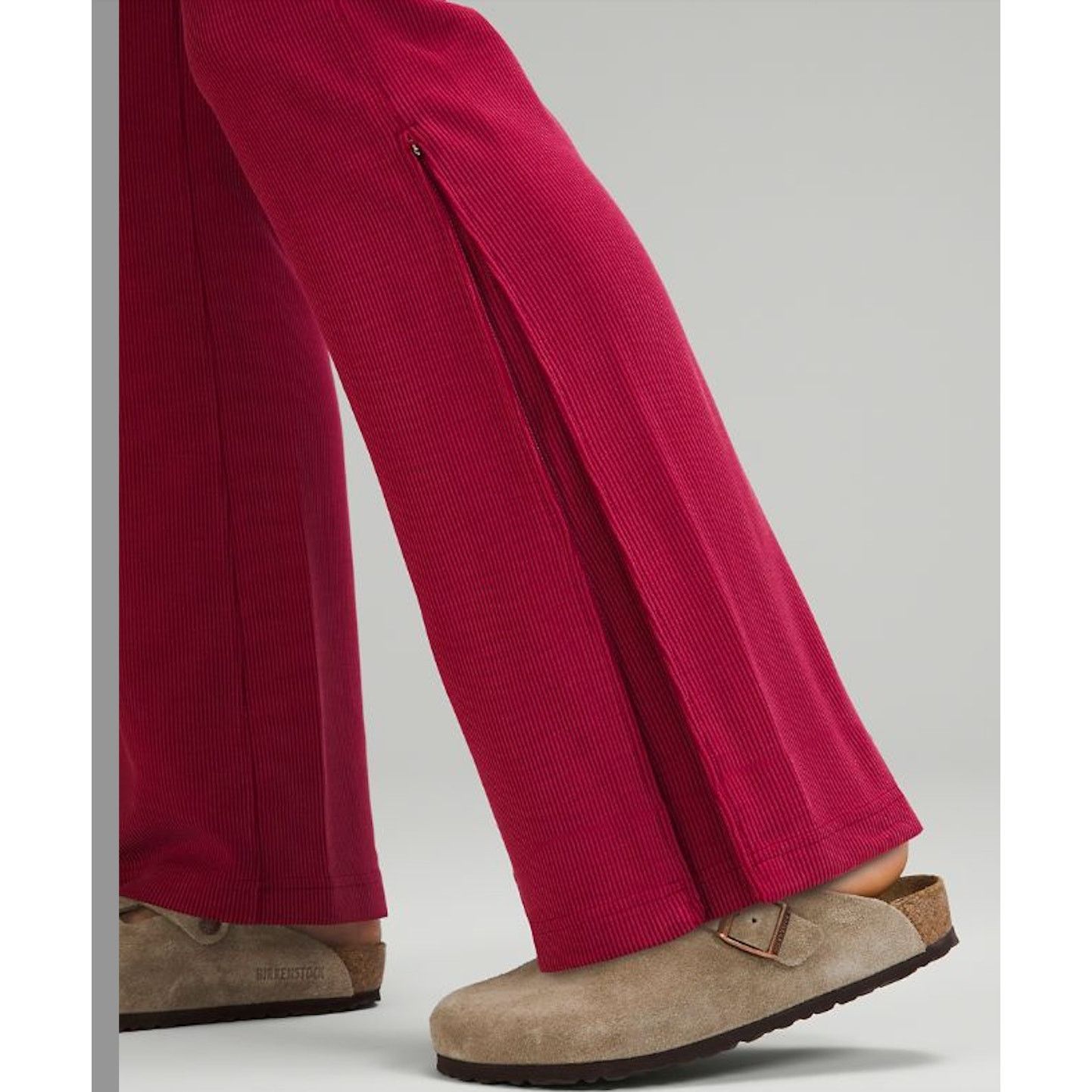 Lululemon Lululemon Dark Pink Softstreme Ribbed Zip Flared Pant 4 Size 27" / US 4 / IT 40 - 6 Thumbnail