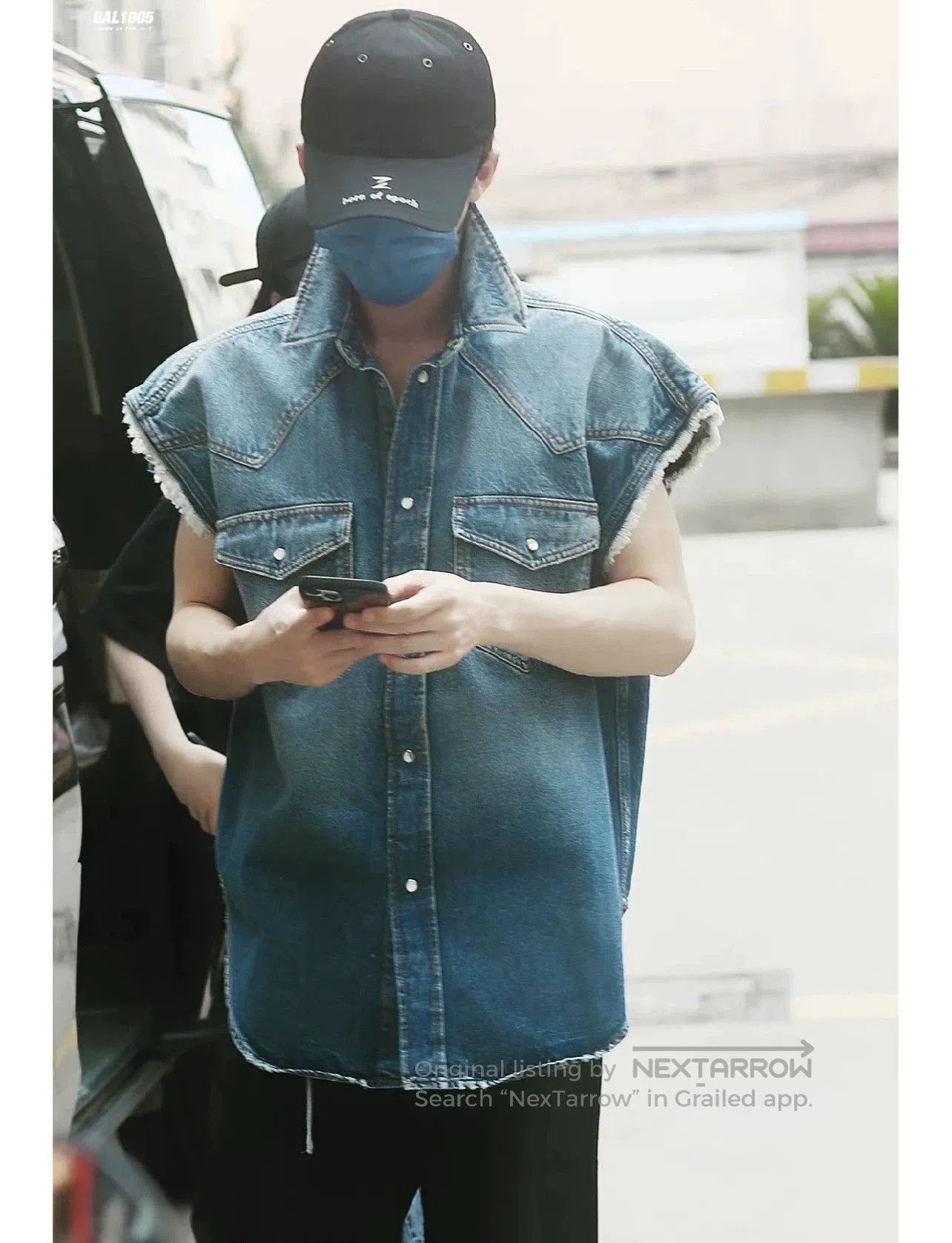 Balenciaga Balenciaga Beaded Denim Vest Jacket. Size US XS / EU 42 / 0 - 6 Thumbnail