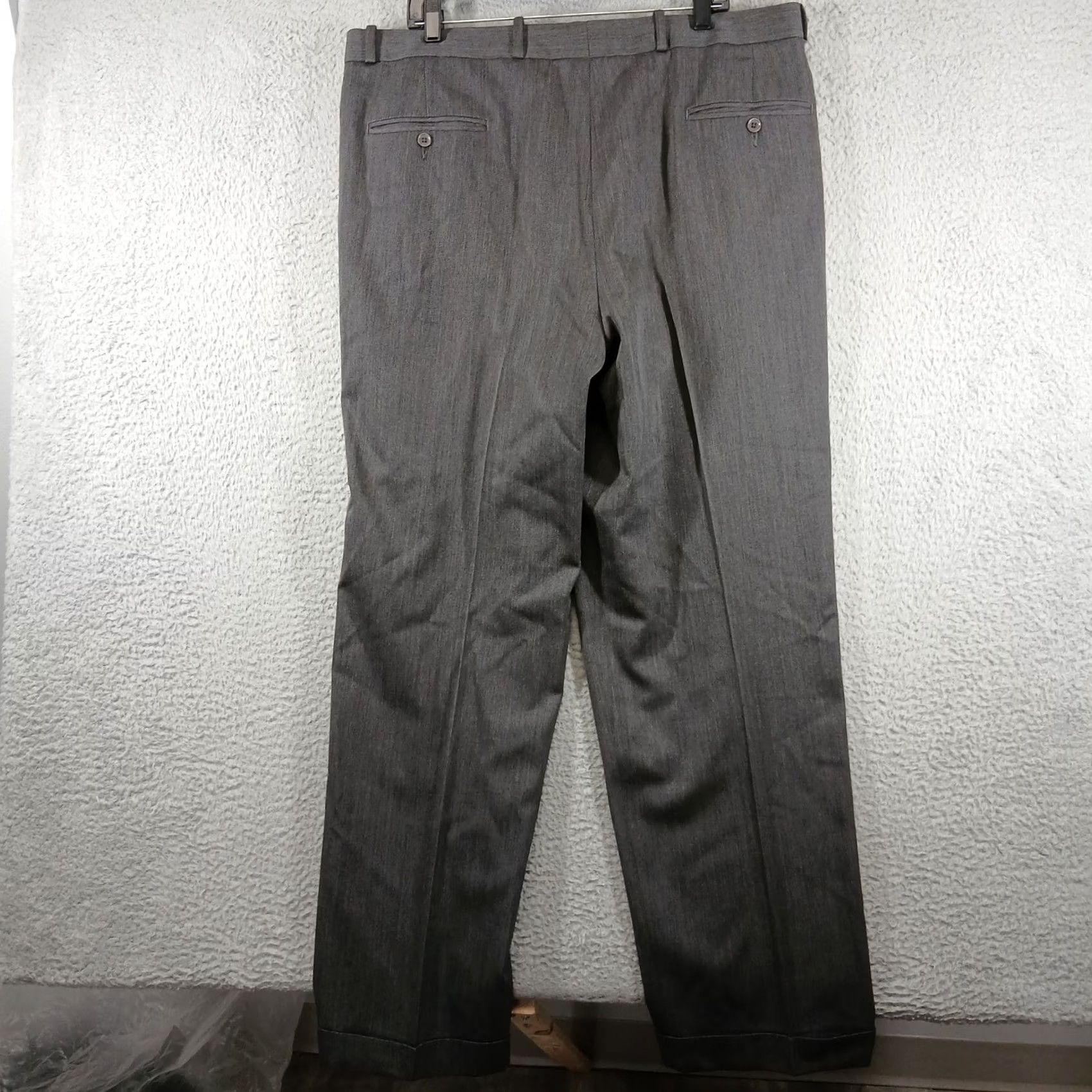 Vintage Bachrach Grey Pleated Dress Pants 100% Wool Cuffed Trousers 38x34 Mens Pants Formal Dress Wool Gray Solid Front Pleated Cuffed 38x34 Size US 38 / EU 54 - 3 Thumbnail
