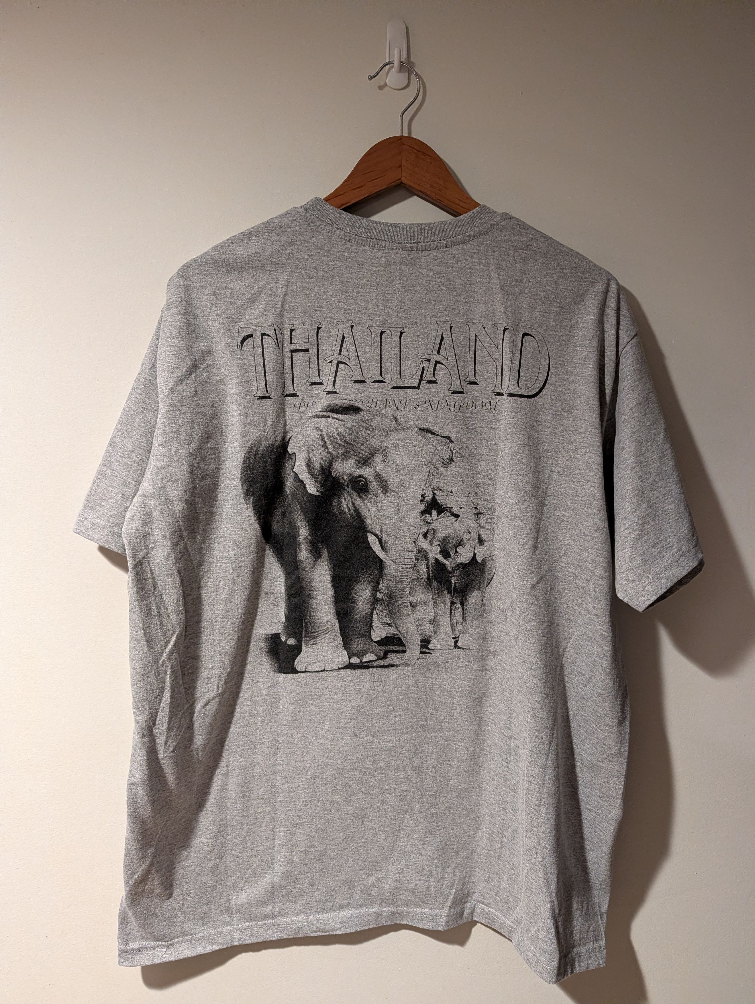 Arts & Science Vintage Y2K Thailand The Elephant Kingdom Animal T-Shirt Size US XL / EU 56 / 4 - 4 Thumbnail