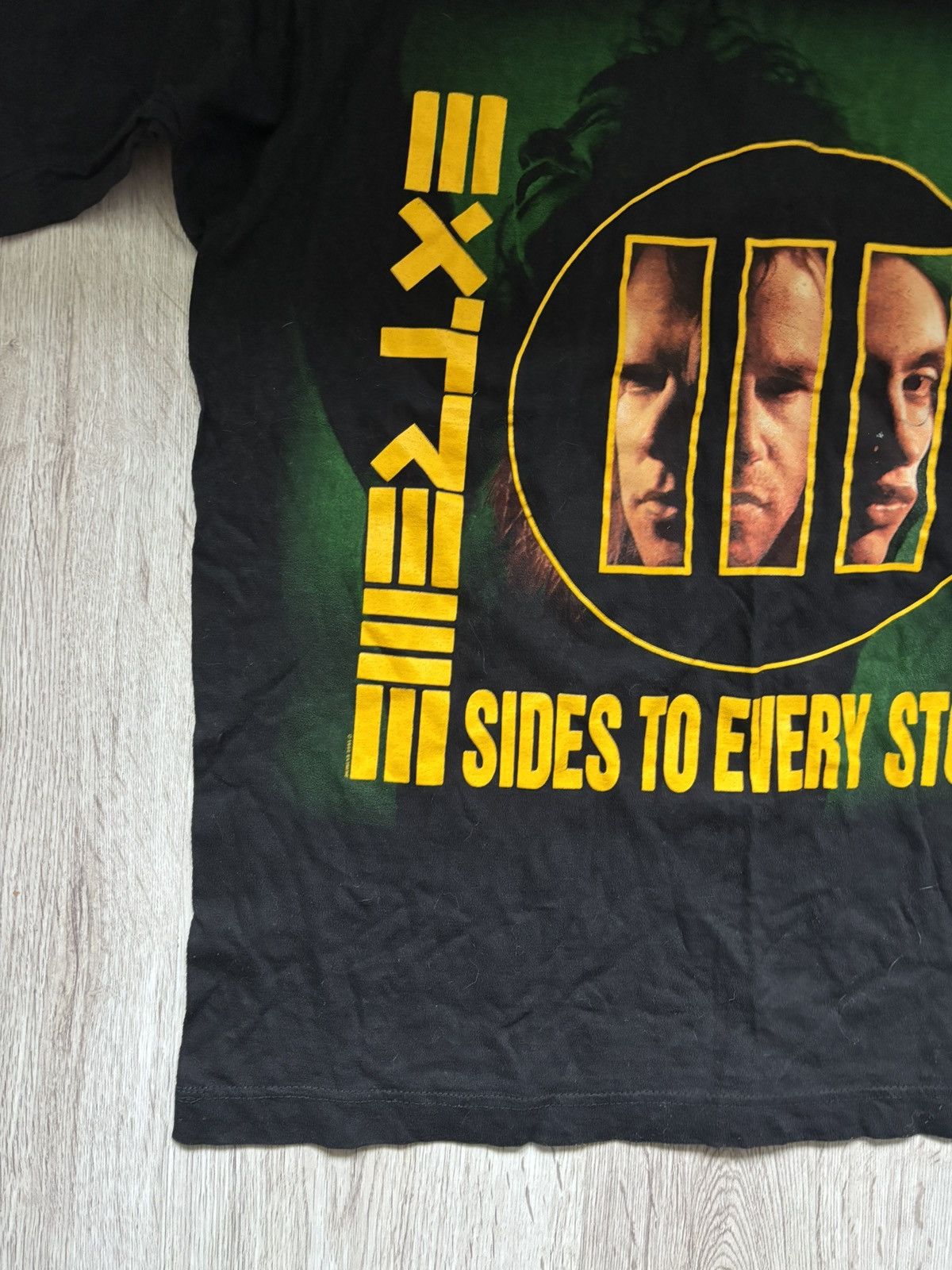 Vintage 1992 Extreme III Sides To Every Story Tour Rock Concert Size US L / EU 52-54 / 3 - 5 Thumbnail