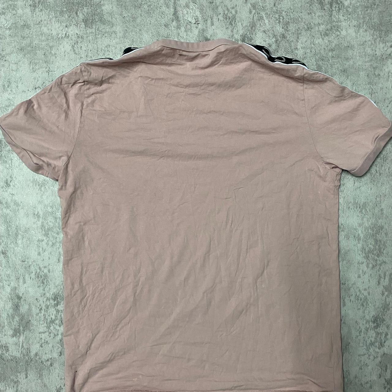 Fred Perry Fred Perry baby pink t-shirt Size US L / EU 52-54 / 3 - 4 Thumbnail