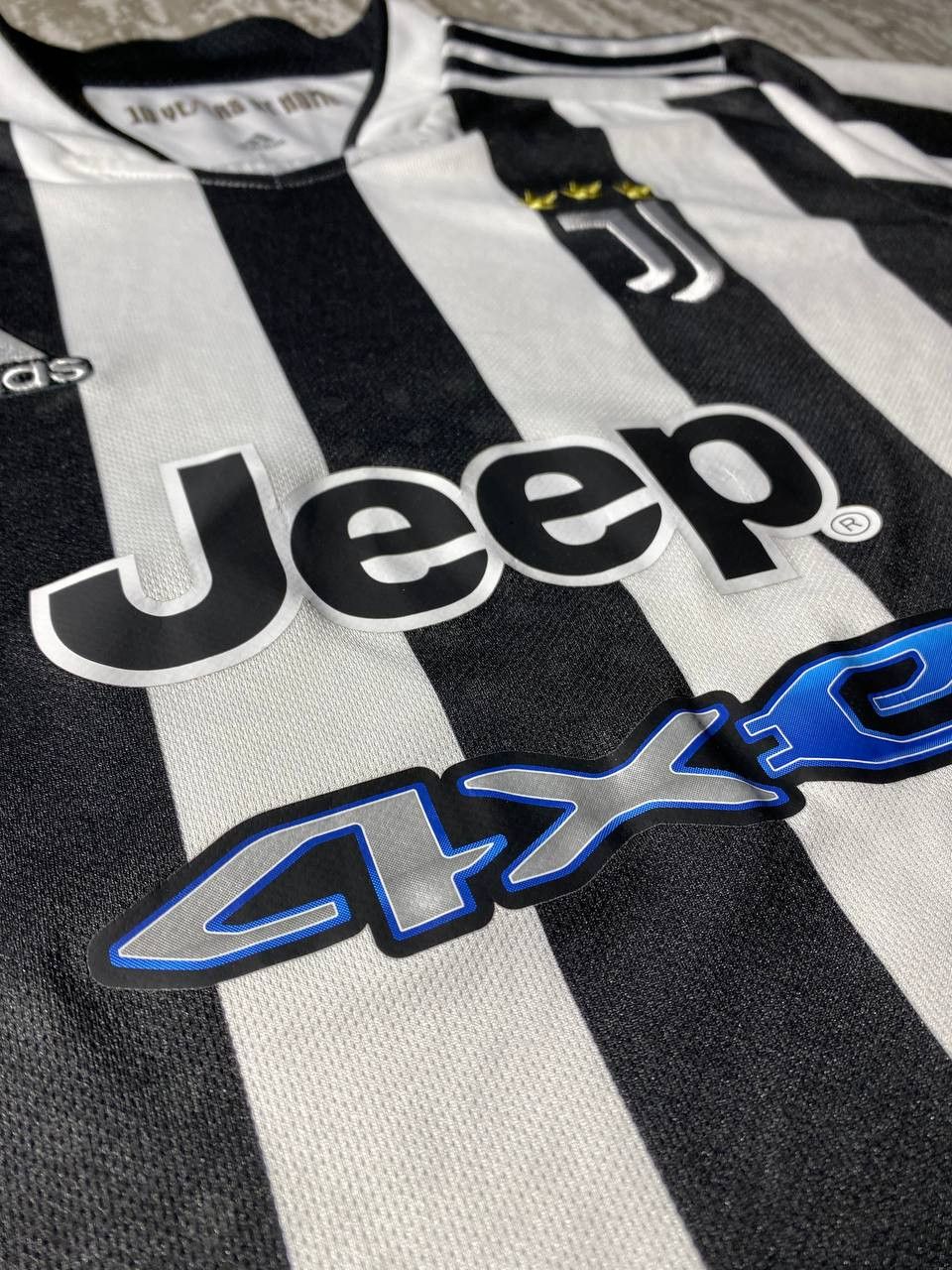 Adidas Adidas Juventus Jersey Home football shirt 2021/22 Size US L / EU 52-54 / 3 - 5 Thumbnail